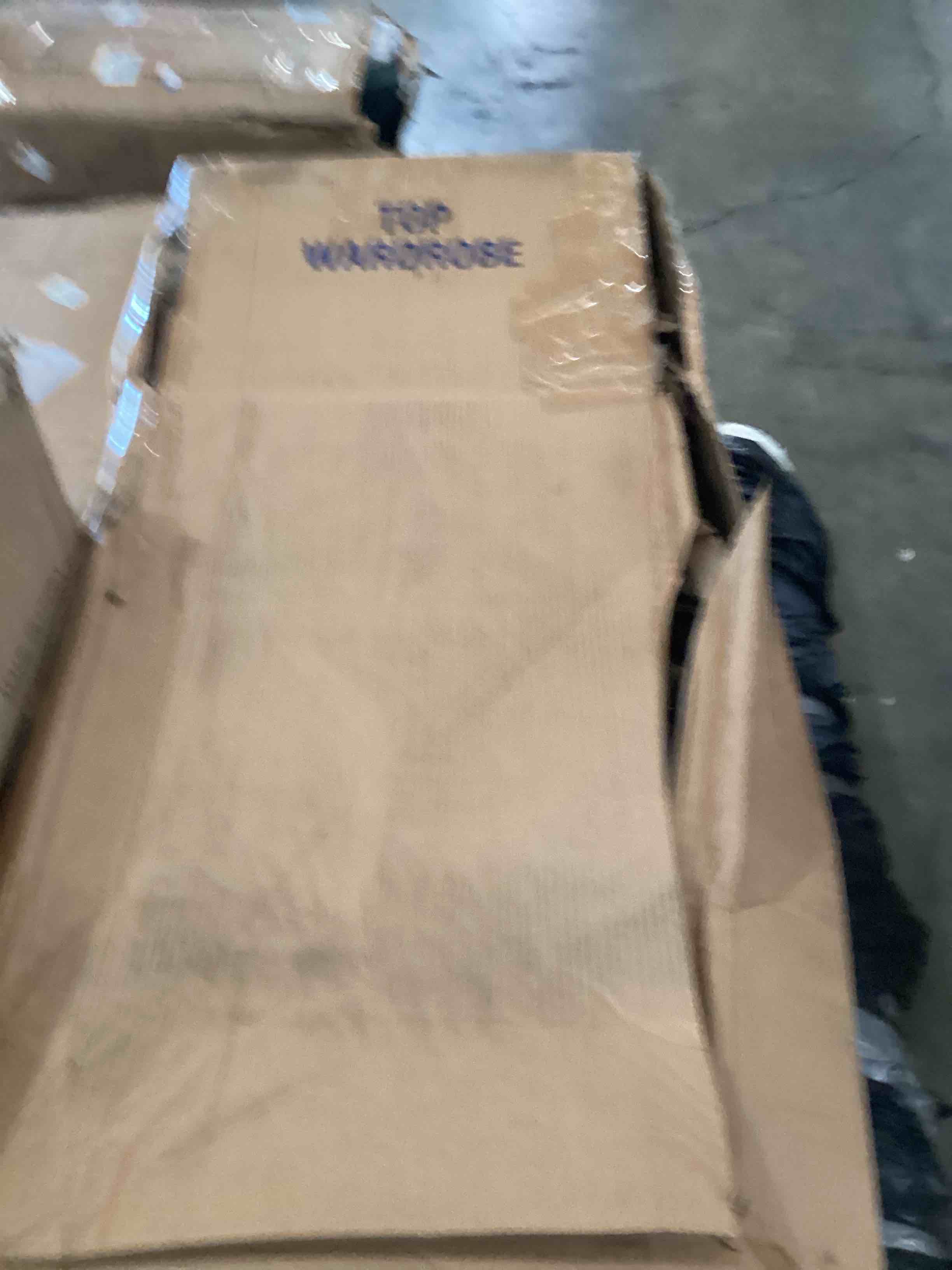 https://s3.amazonaws.com/lotting-images-prod/bidfta/YEL5931803_1720445014685.jpeg