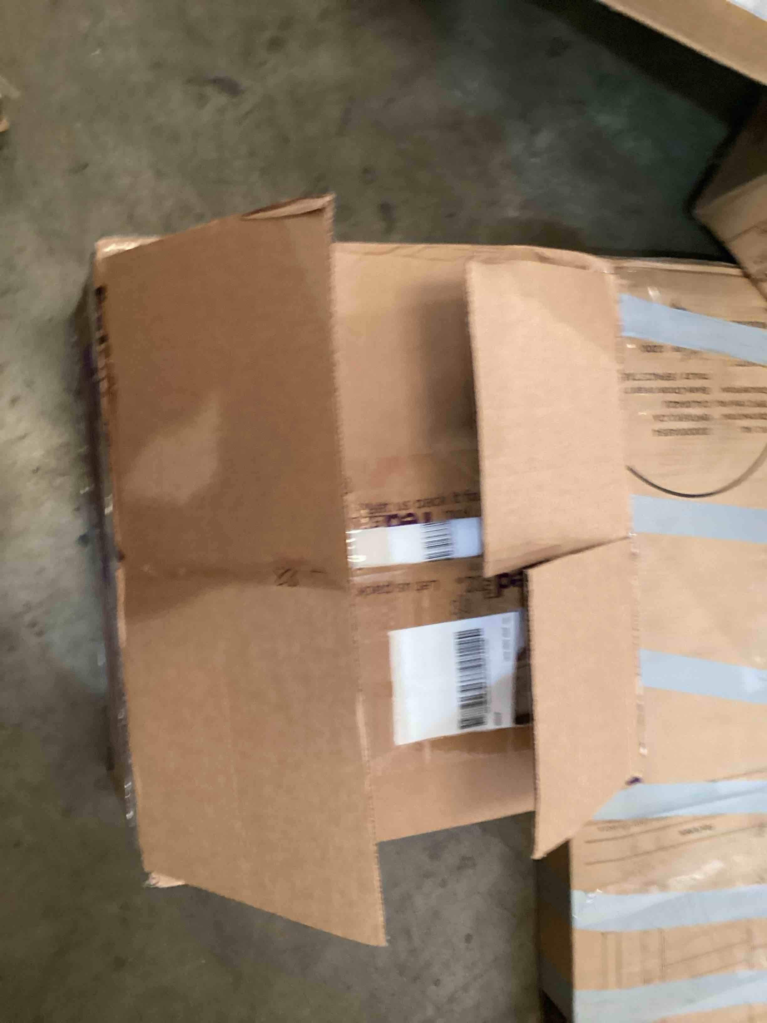 https://s3.amazonaws.com/lotting-images-prod/bidfta/YEL5932112_1722012304692.jpeg