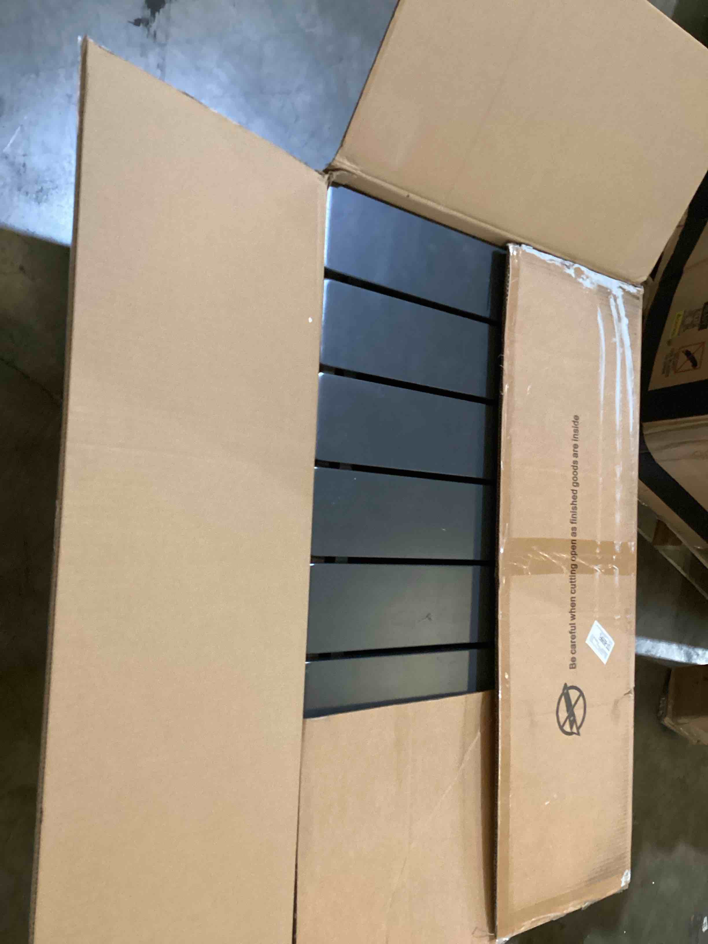 https://s3.amazonaws.com/lotting-images-prod/bidfta/YEL5933897_1722353800737.jpeg