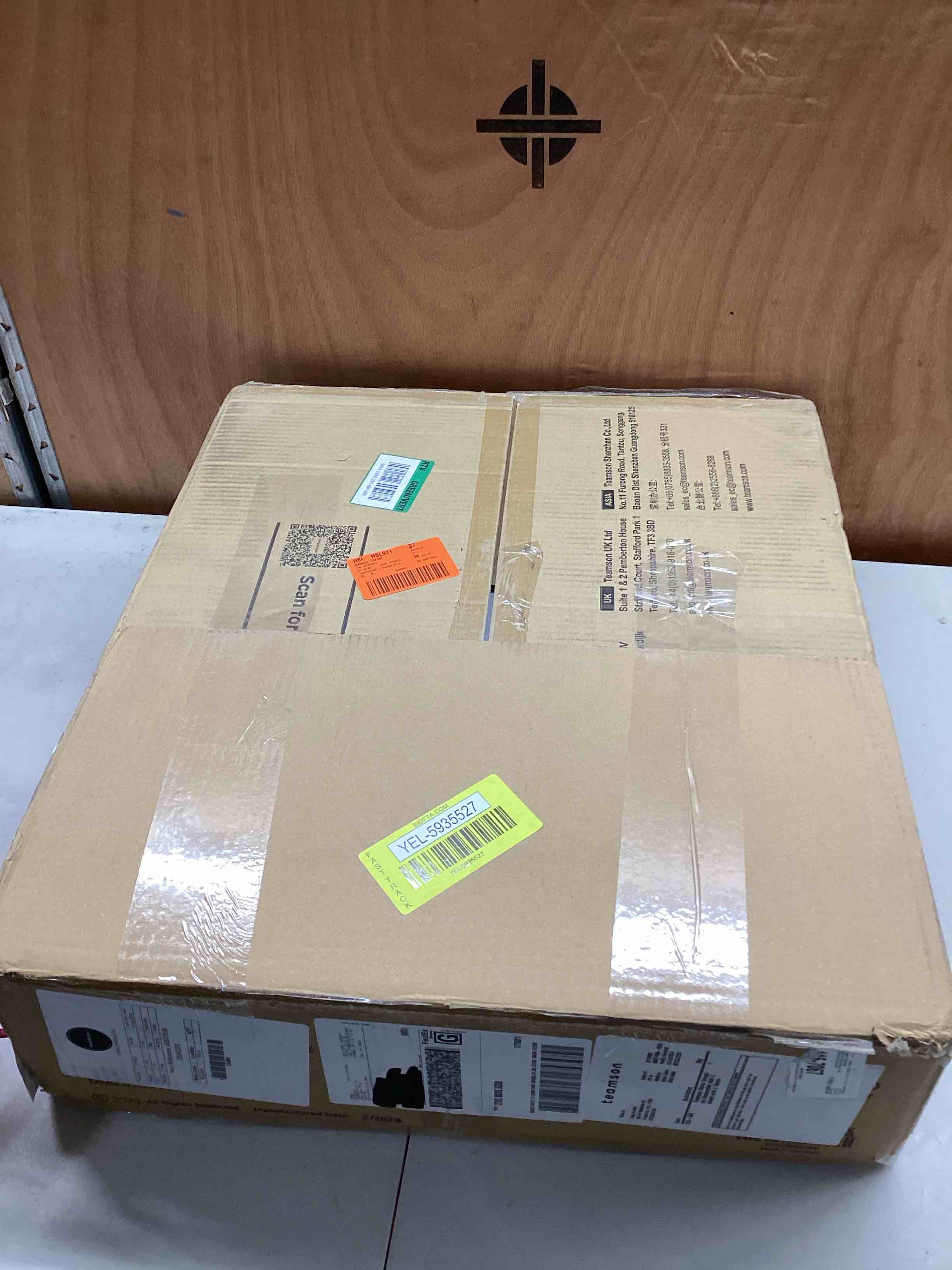 https://s3.amazonaws.com/lotting-images-prod/bidfta/YEL5935527_1711458010498.jpeg