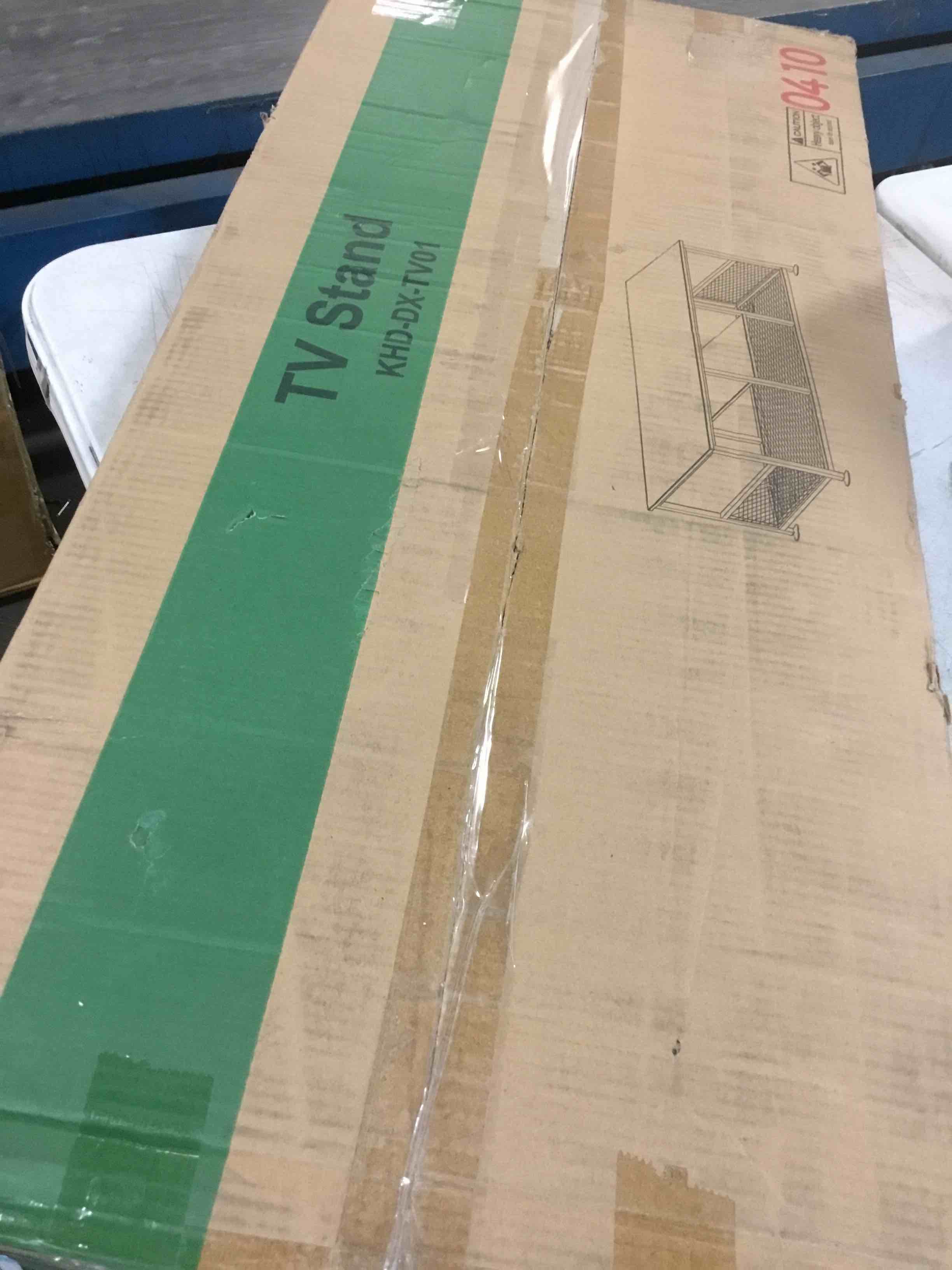 https://s3.amazonaws.com/lotting-images-prod/bidfta/YEL5936313_1709400036687.jpeg