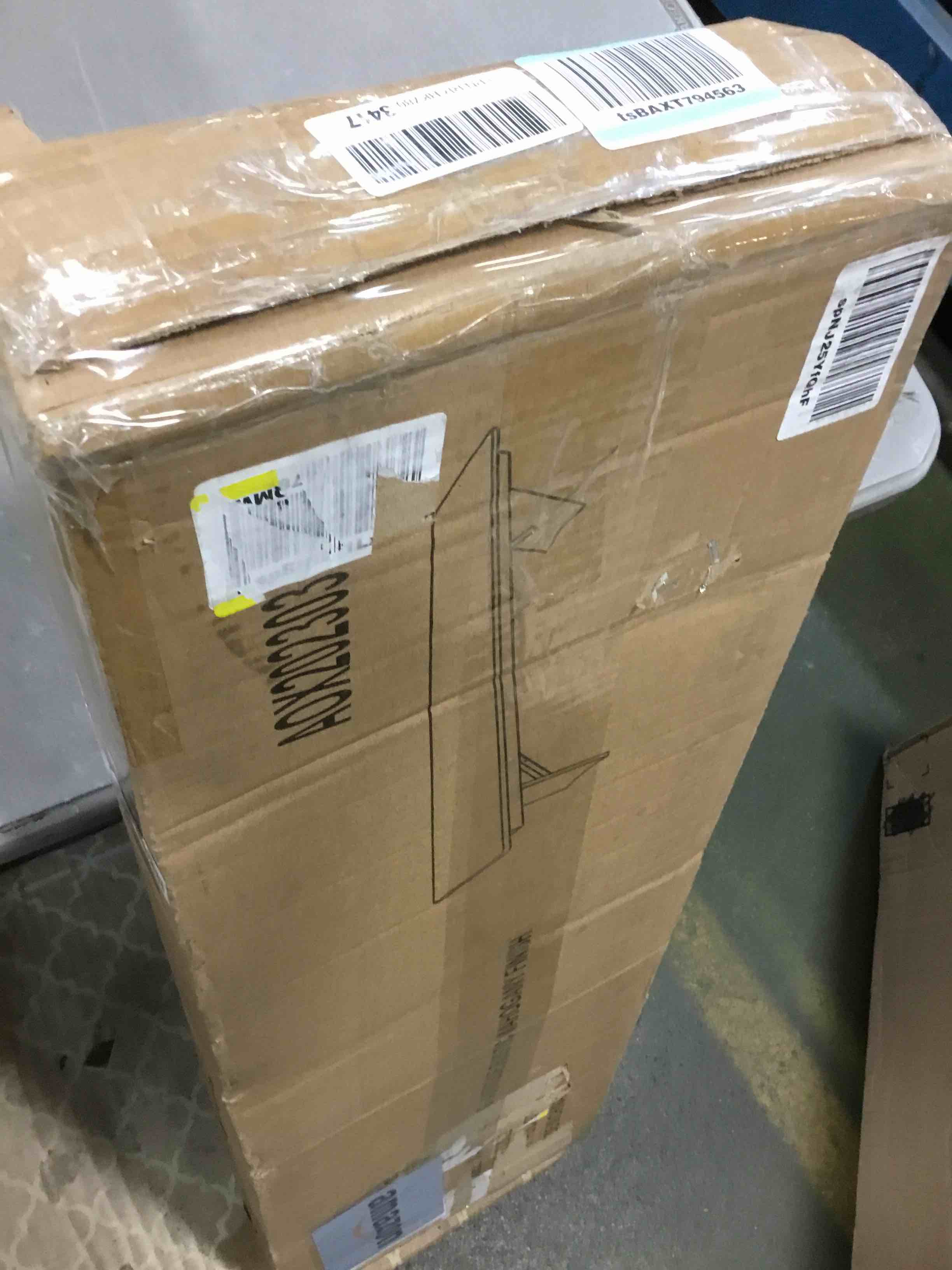 https://s3.amazonaws.com/lotting-images-prod/bidfta/YEL5937090_1709731812270.jpeg