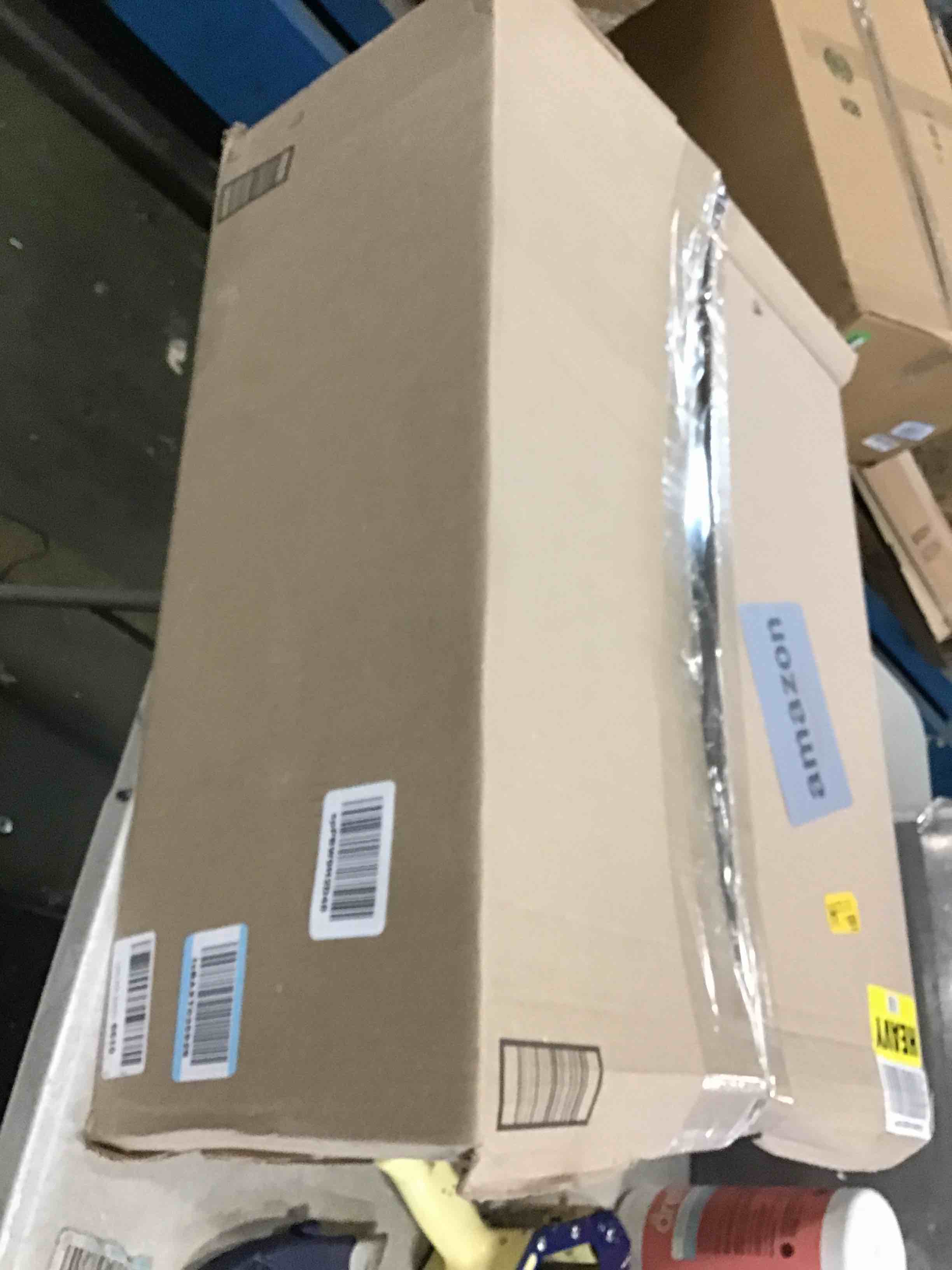 https://s3.amazonaws.com/lotting-images-prod/bidfta/YEL5937792_1709236833012.jpeg