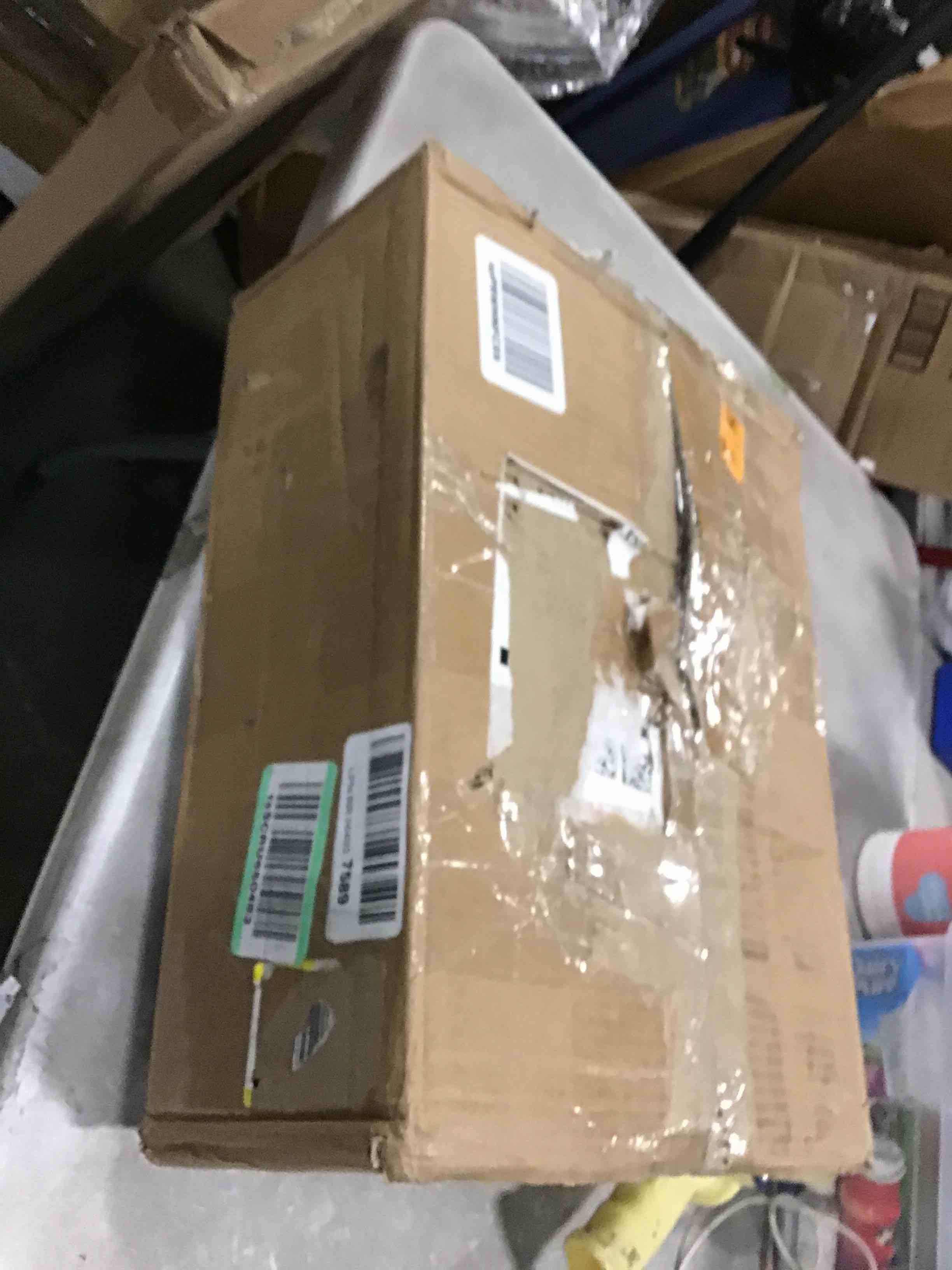 https://s3.amazonaws.com/lotting-images-prod/bidfta/YEL5938166_1709317116708.jpeg