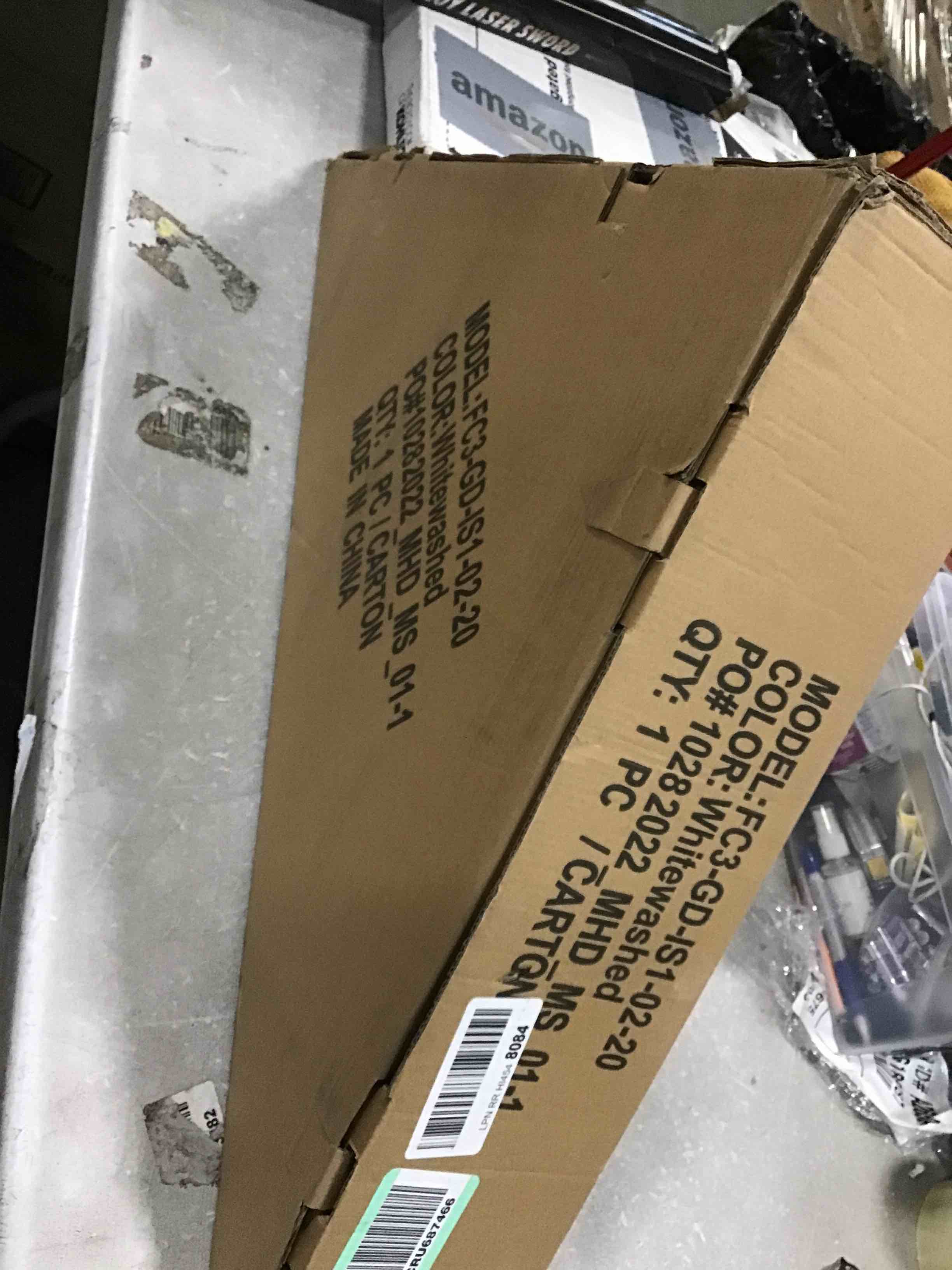 https://s3.amazonaws.com/lotting-images-prod/bidfta/YEL5938405_1709387080365.jpeg