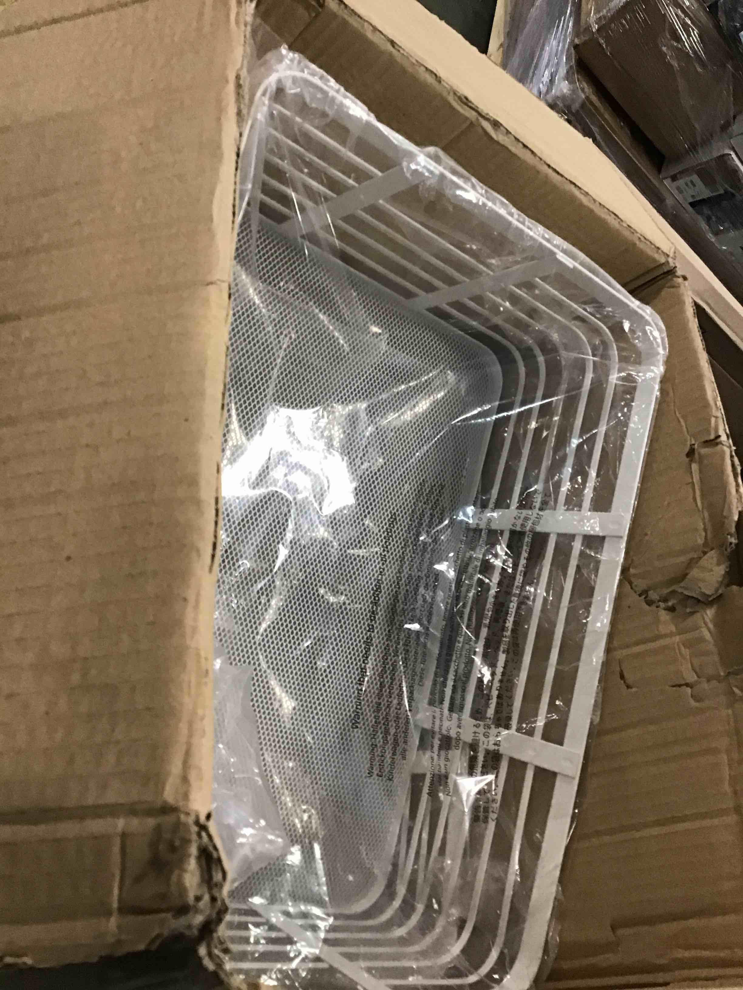 https://s3.amazonaws.com/lotting-images-prod/bidfta/YEL5938485_1709393010492.jpeg