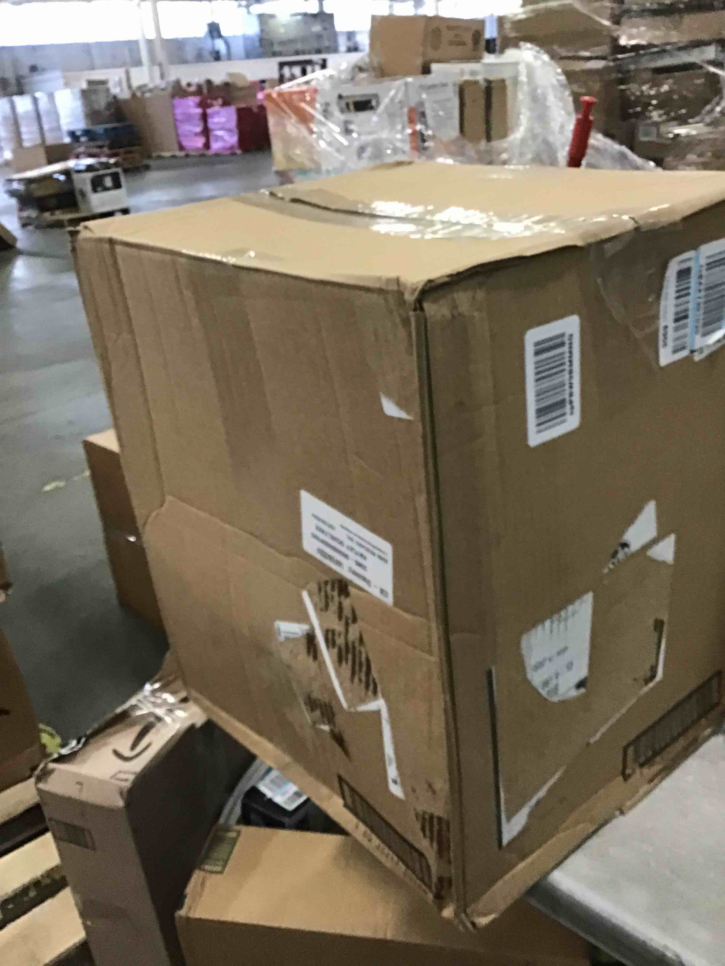 https://s3.amazonaws.com/lotting-images-prod/bidfta/YEL5938860_1709474366003.jpeg