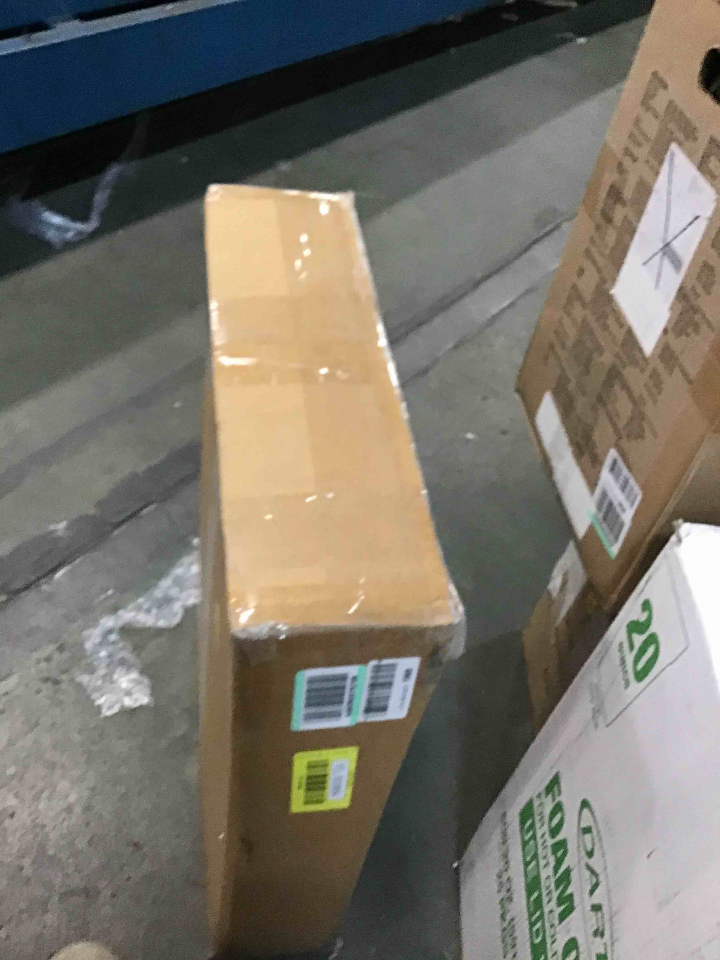 https://s3.amazonaws.com/lotting-images-prod/bidfta/YEL5939664_1709386525905.jpeg