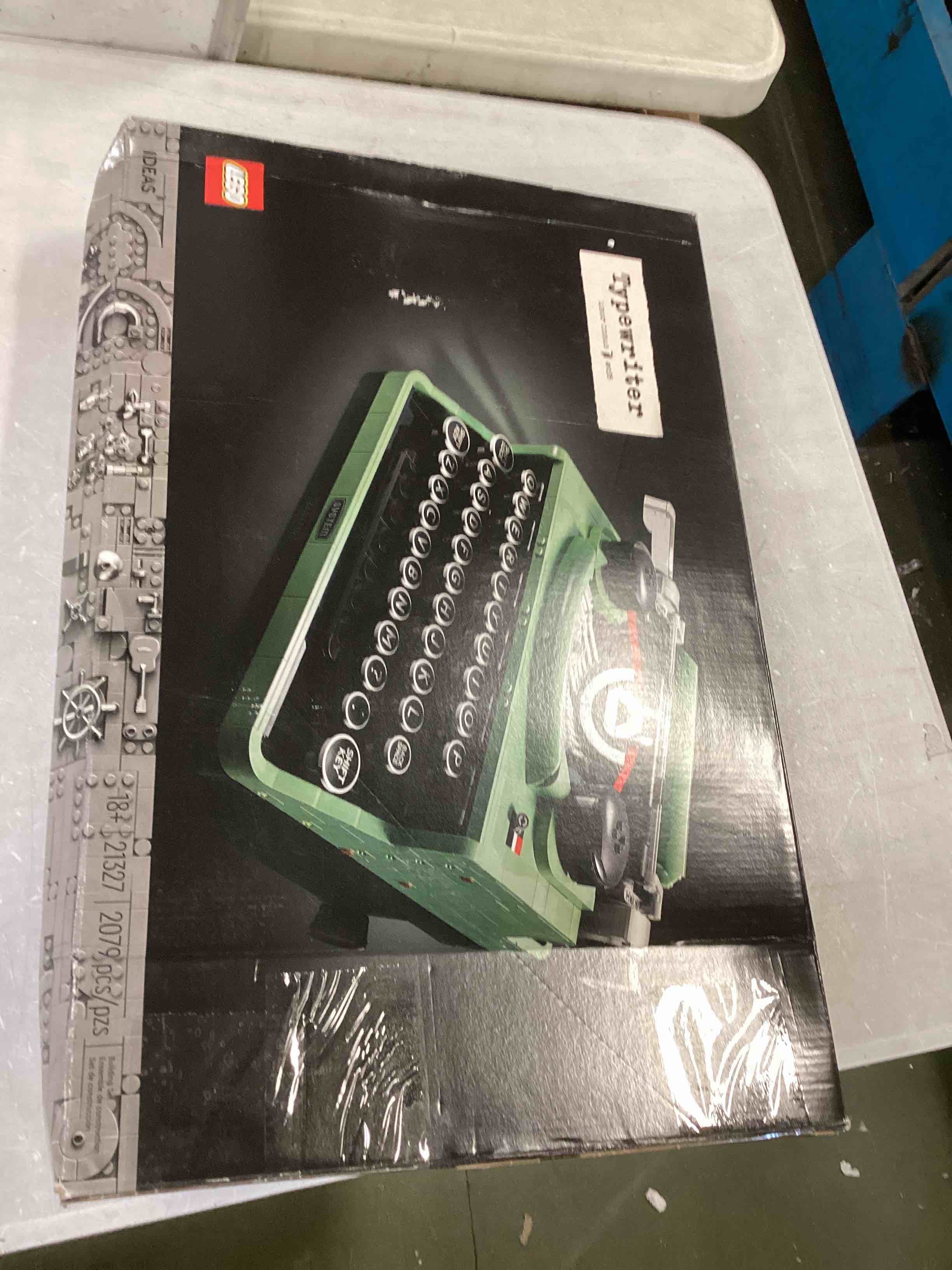 https://s3.amazonaws.com/lotting-images-prod/bidfta/YEL5940213_1710257599201.jpeg