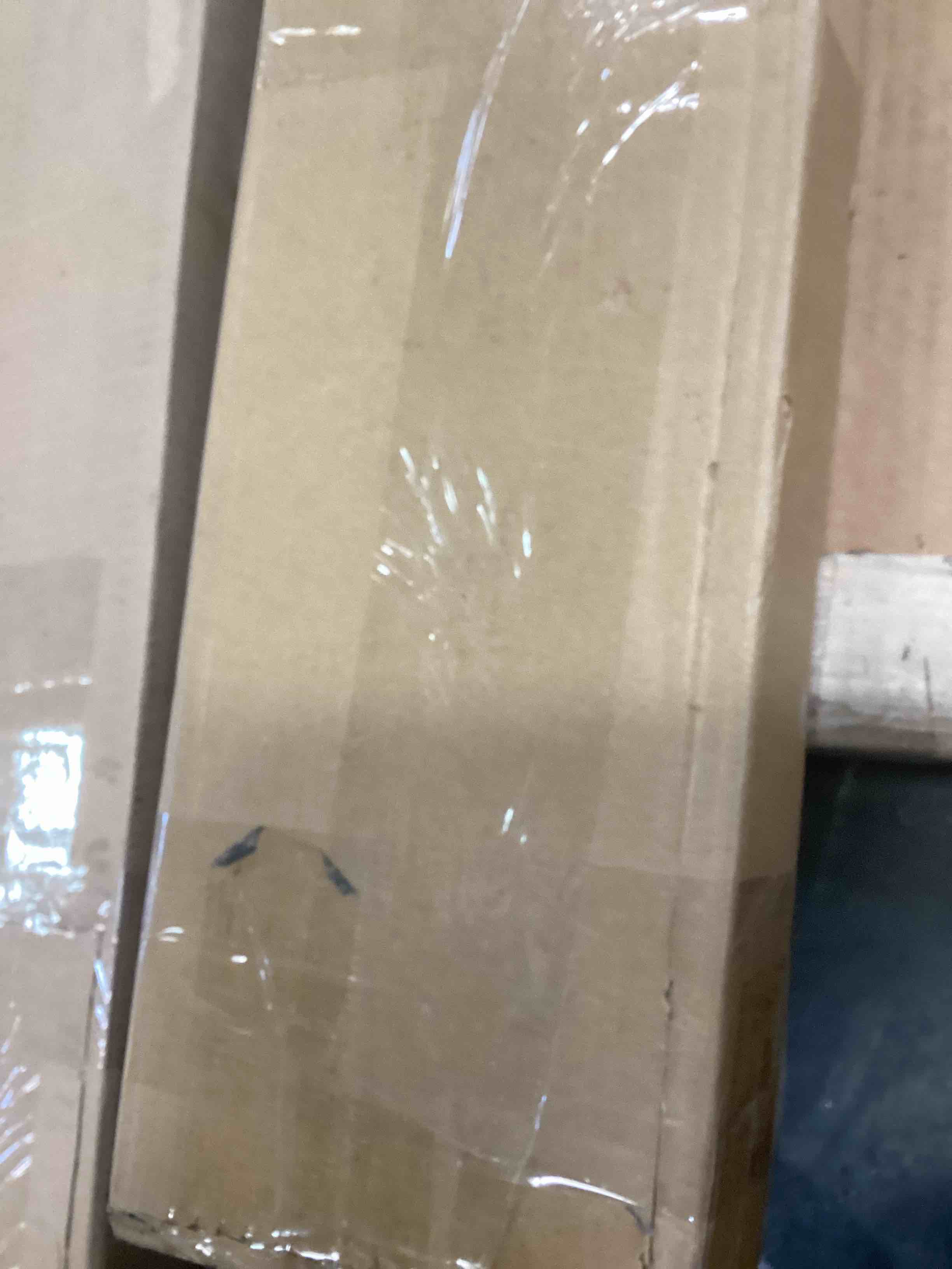 https://s3.amazonaws.com/lotting-images-prod/bidfta/YEL5940316_1710342906220.jpeg