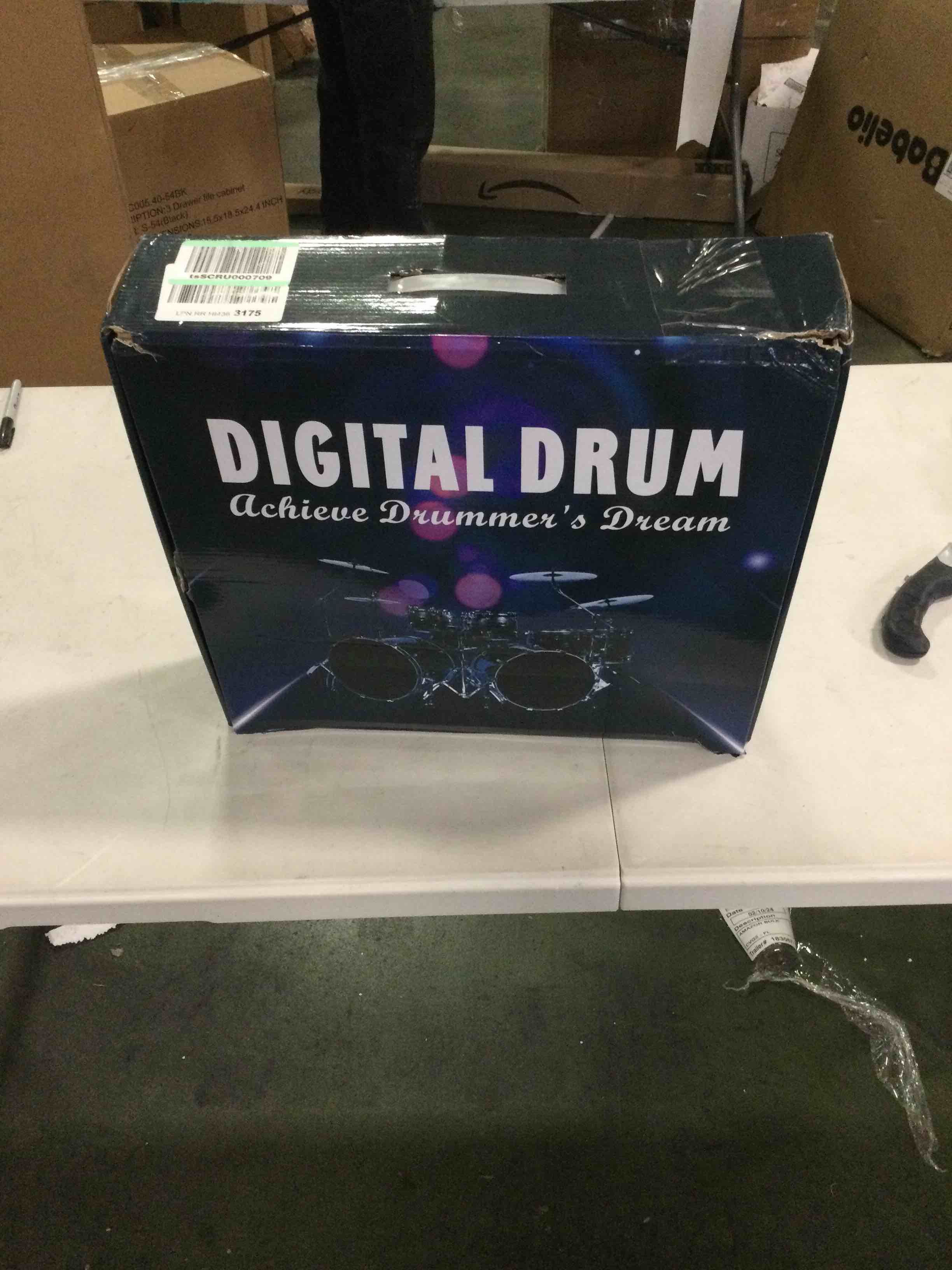 https://s3.amazonaws.com/lotting-images-prod/bidfta/YEL5940578_1709224105653.jpeg