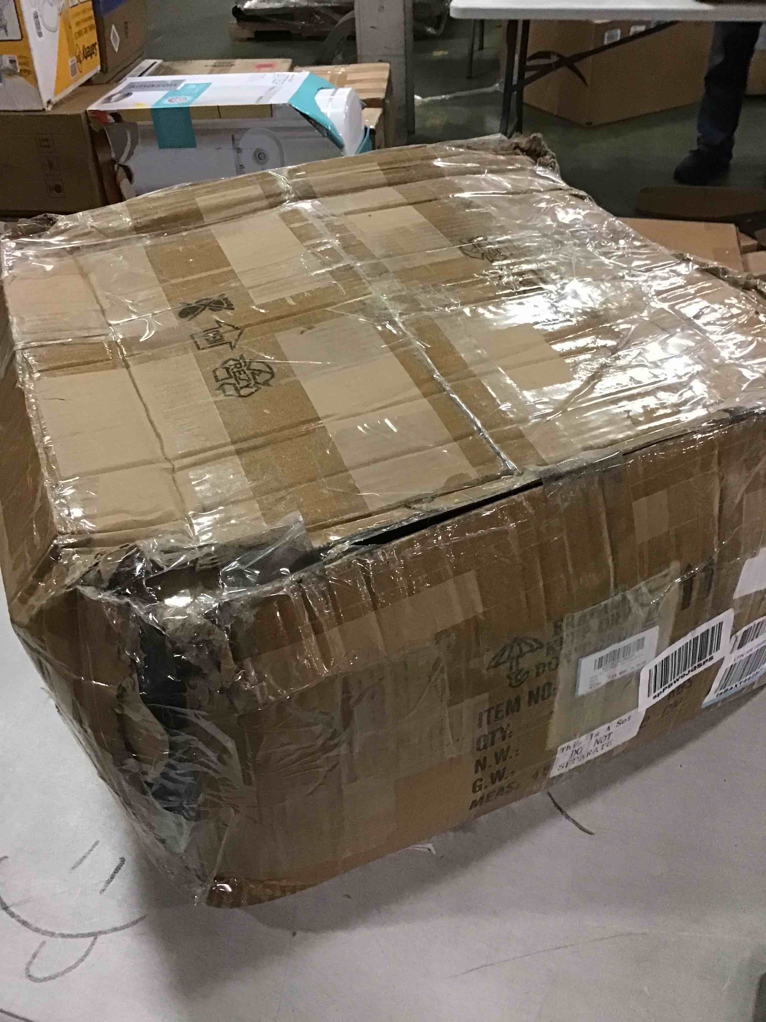 https://s3.amazonaws.com/lotting-images-prod/bidfta/YEL5941212_1709922374303.jpeg