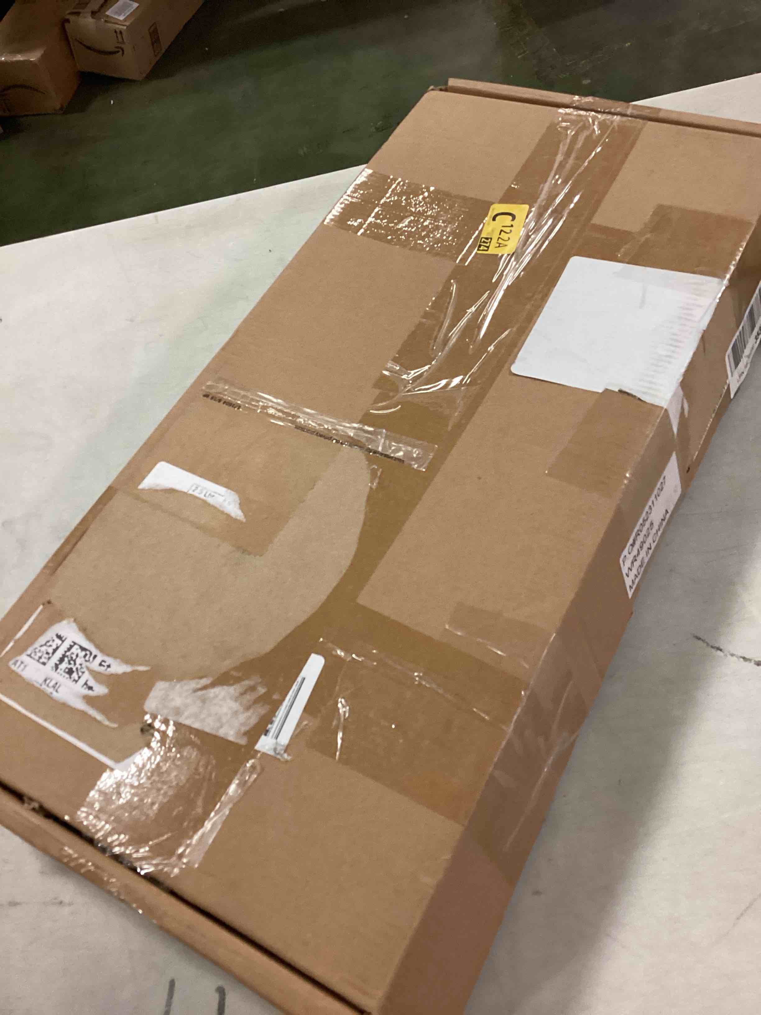 https://s3.amazonaws.com/lotting-images-prod/bidfta/YEL5941355_1710246289932.jpeg