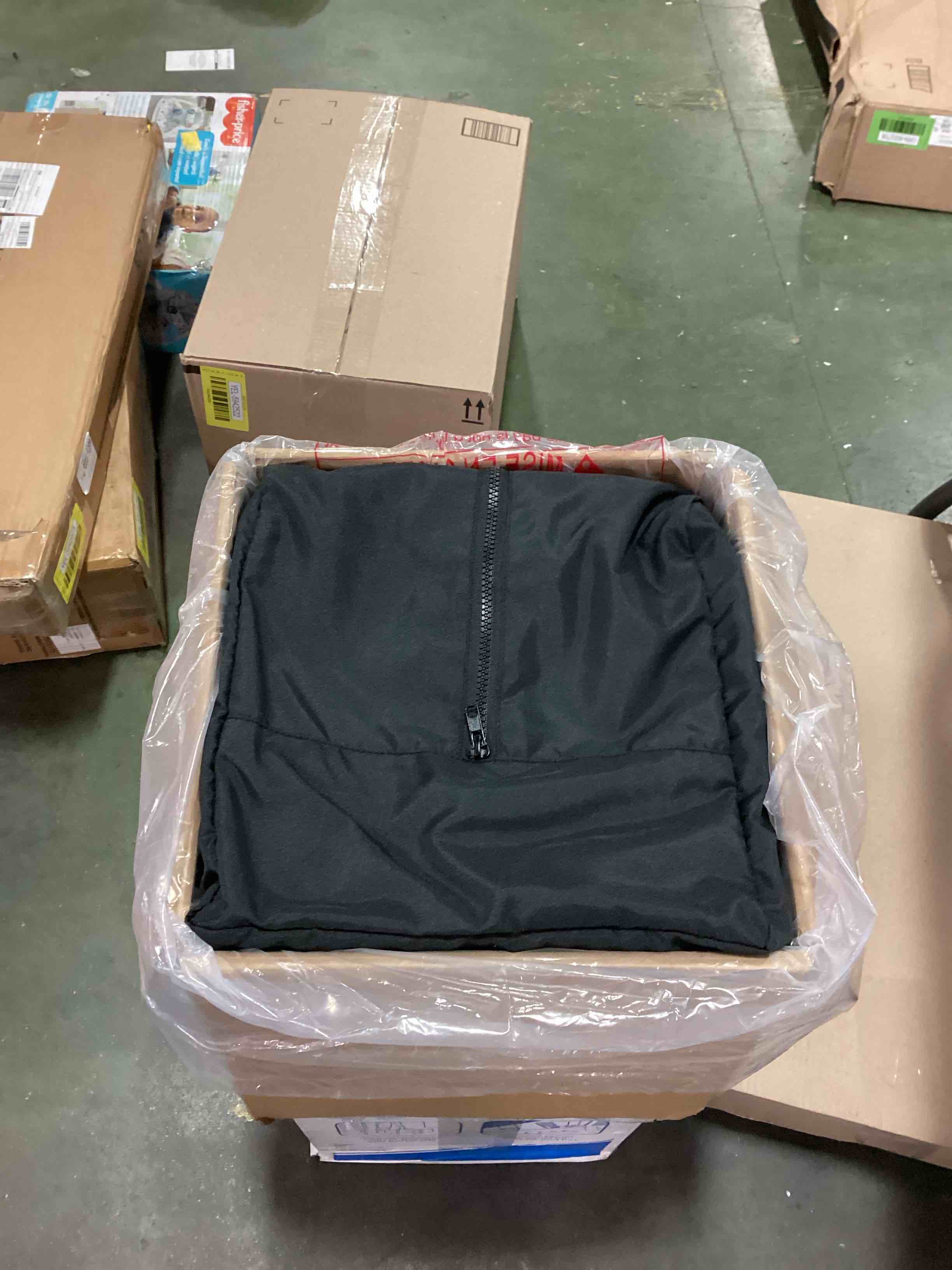 https://s3.amazonaws.com/lotting-images-prod/bidfta/YEL5942526_1710264099000.jpeg