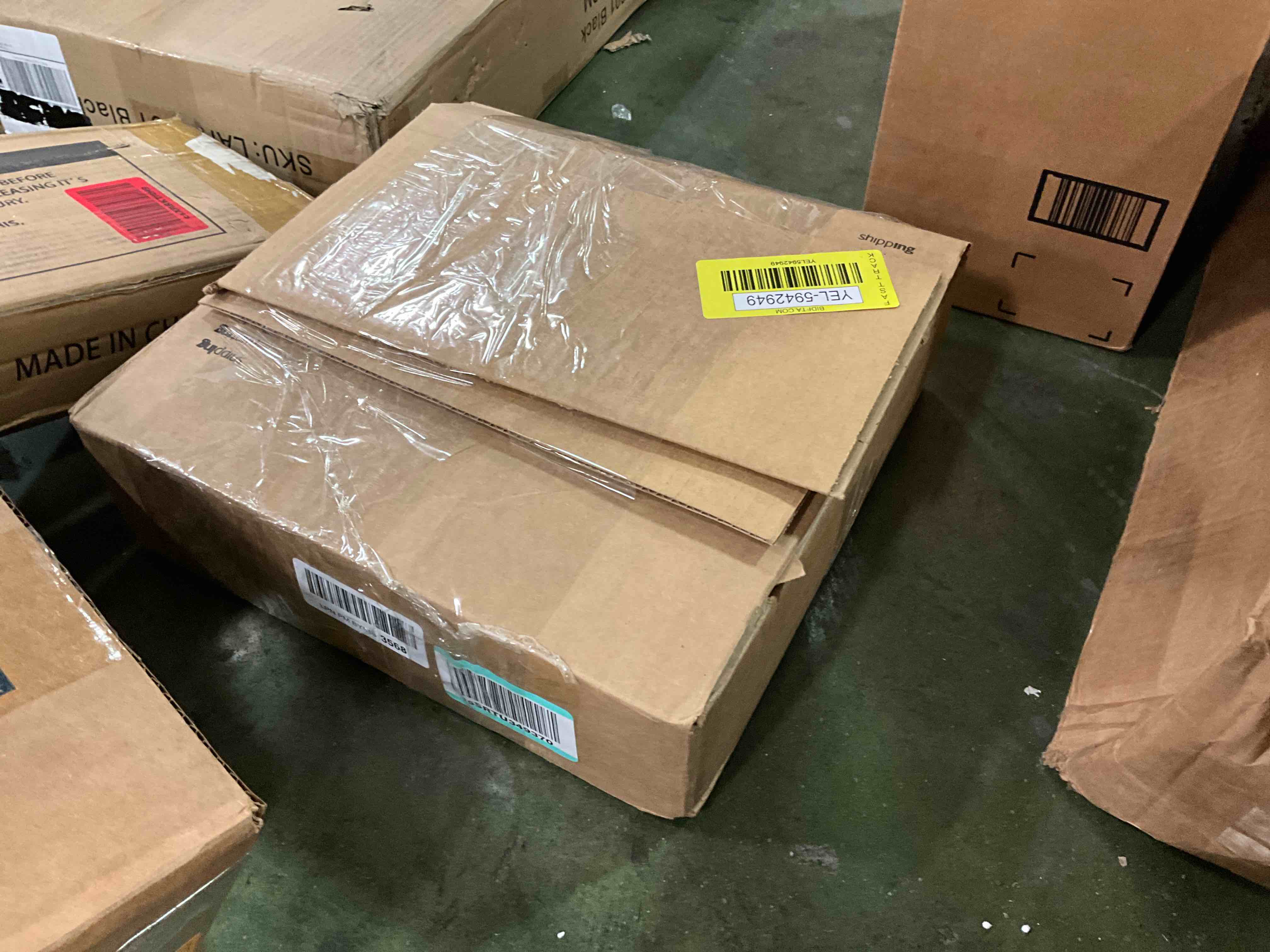 https://s3.amazonaws.com/lotting-images-prod/bidfta/YEL5942949_1710852554996.jpeg