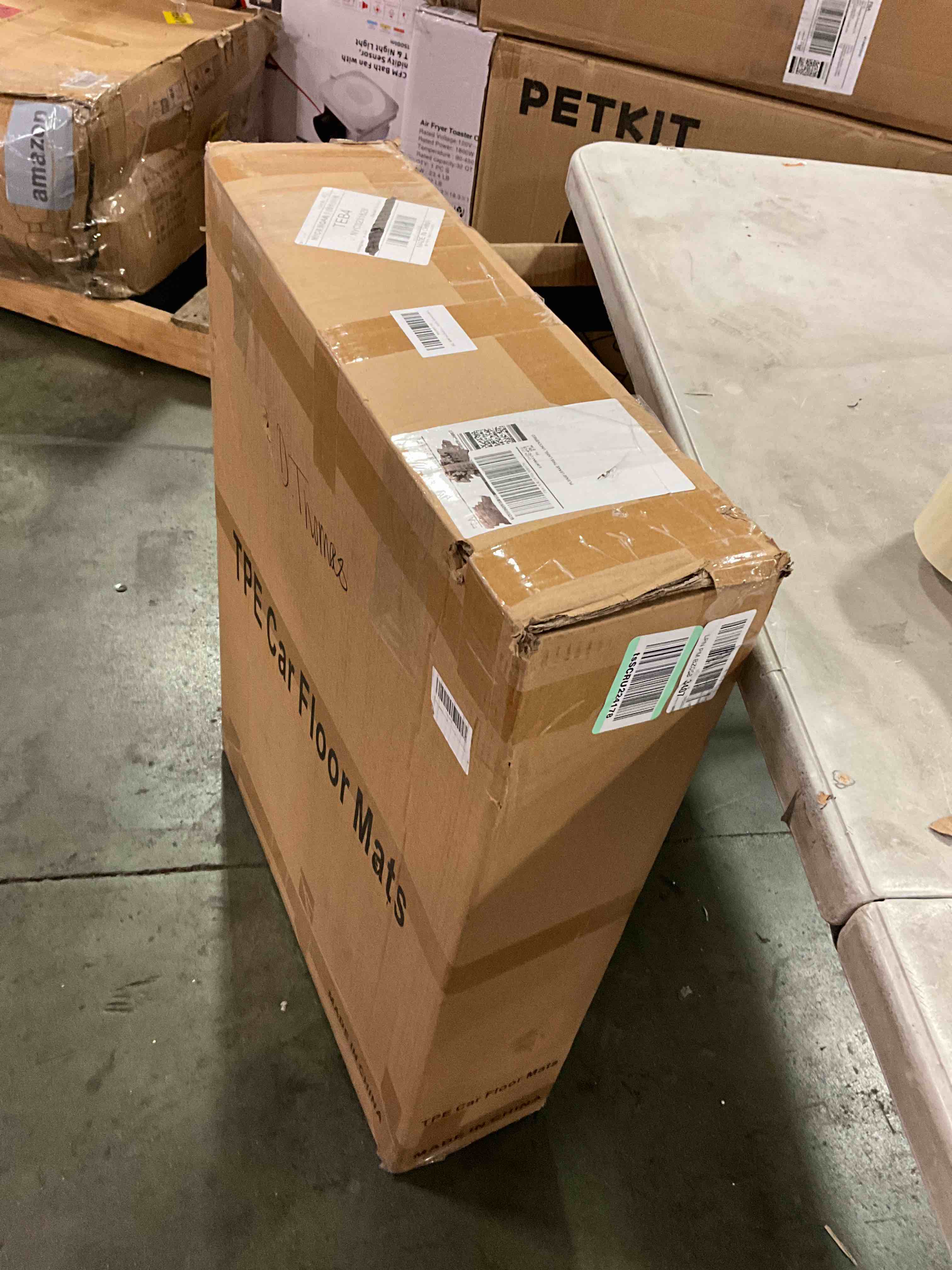 https://s3.amazonaws.com/lotting-images-prod/bidfta/YEL5943281_1711373917678.jpeg