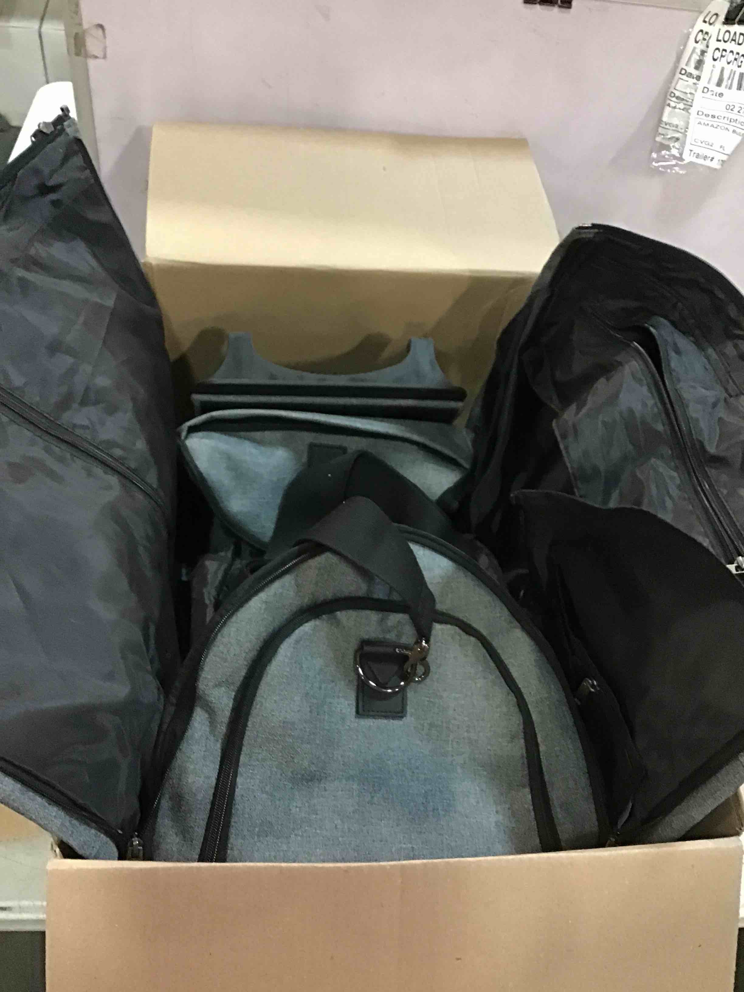 https://s3.amazonaws.com/lotting-images-prod/bidfta/YEL5945011_1709553974302.jpeg