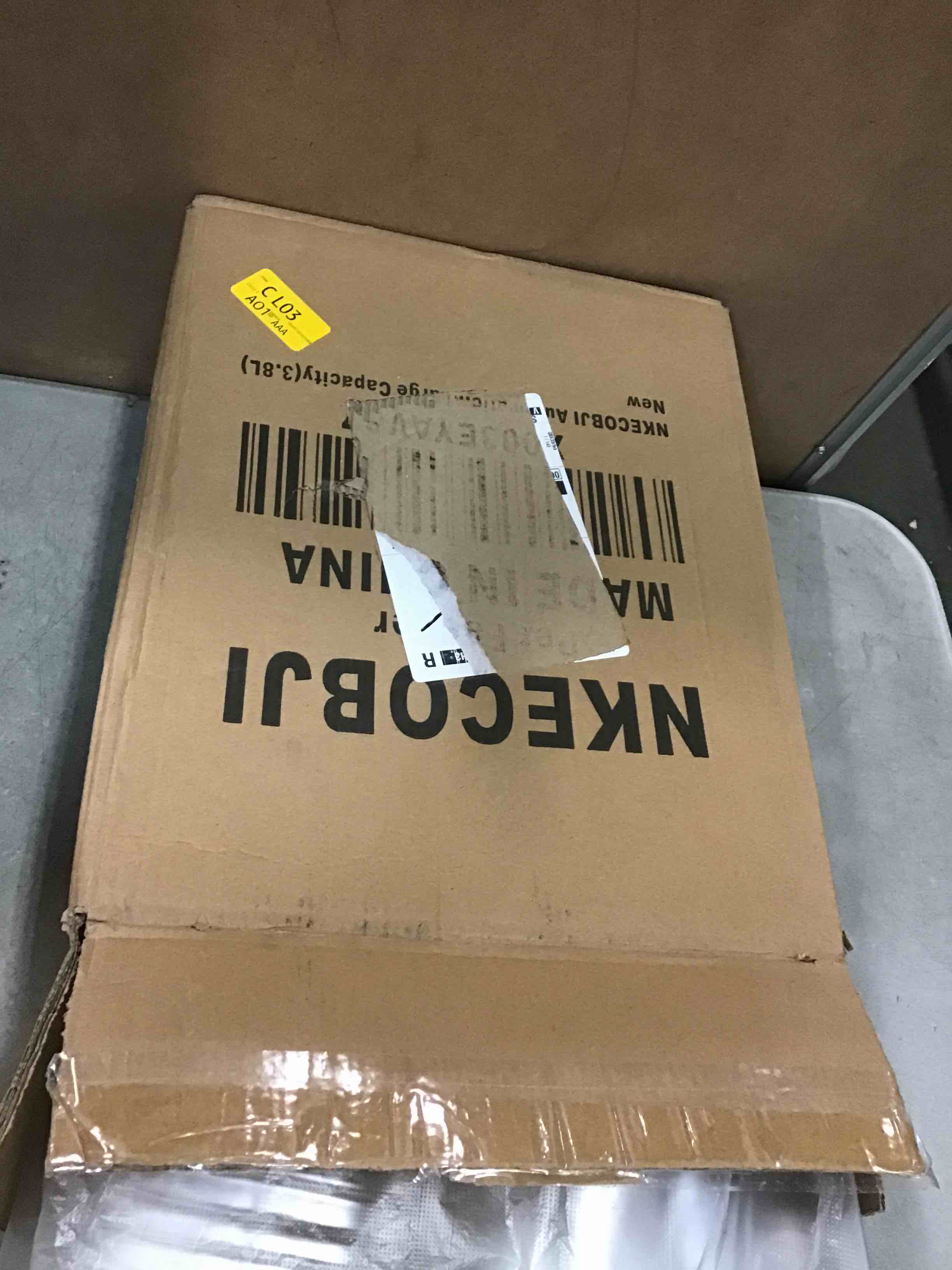https://s3.amazonaws.com/lotting-images-prod/bidfta/YEL5945405_1709659757598.jpeg