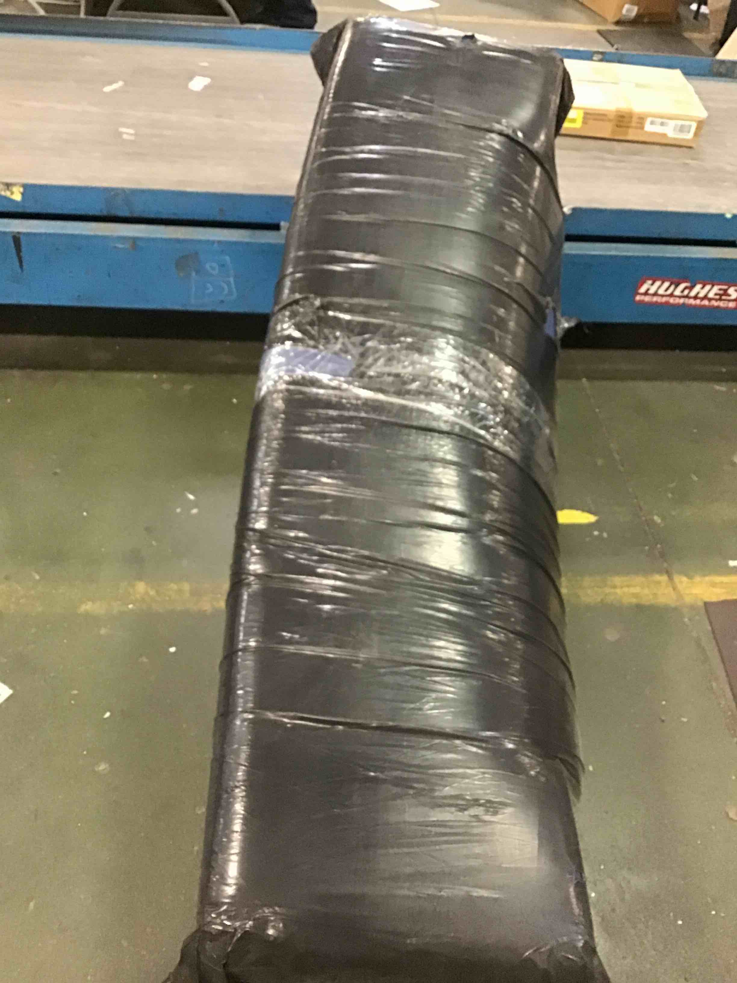 https://s3.amazonaws.com/lotting-images-prod/bidfta/YEL5945626_1709743438288.jpeg