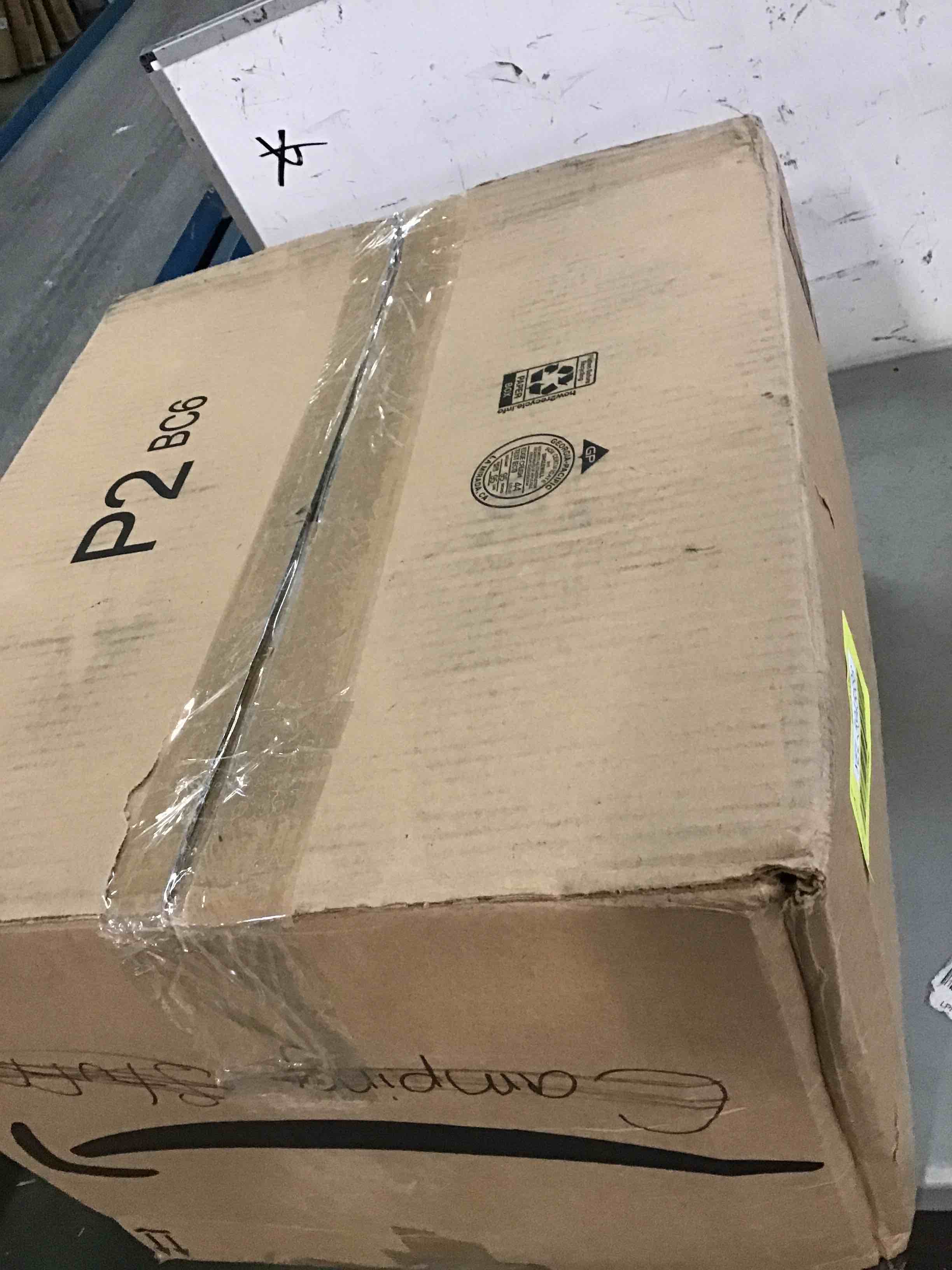 https://s3.amazonaws.com/lotting-images-prod/bidfta/YEL5945686_1709753684263.jpeg
