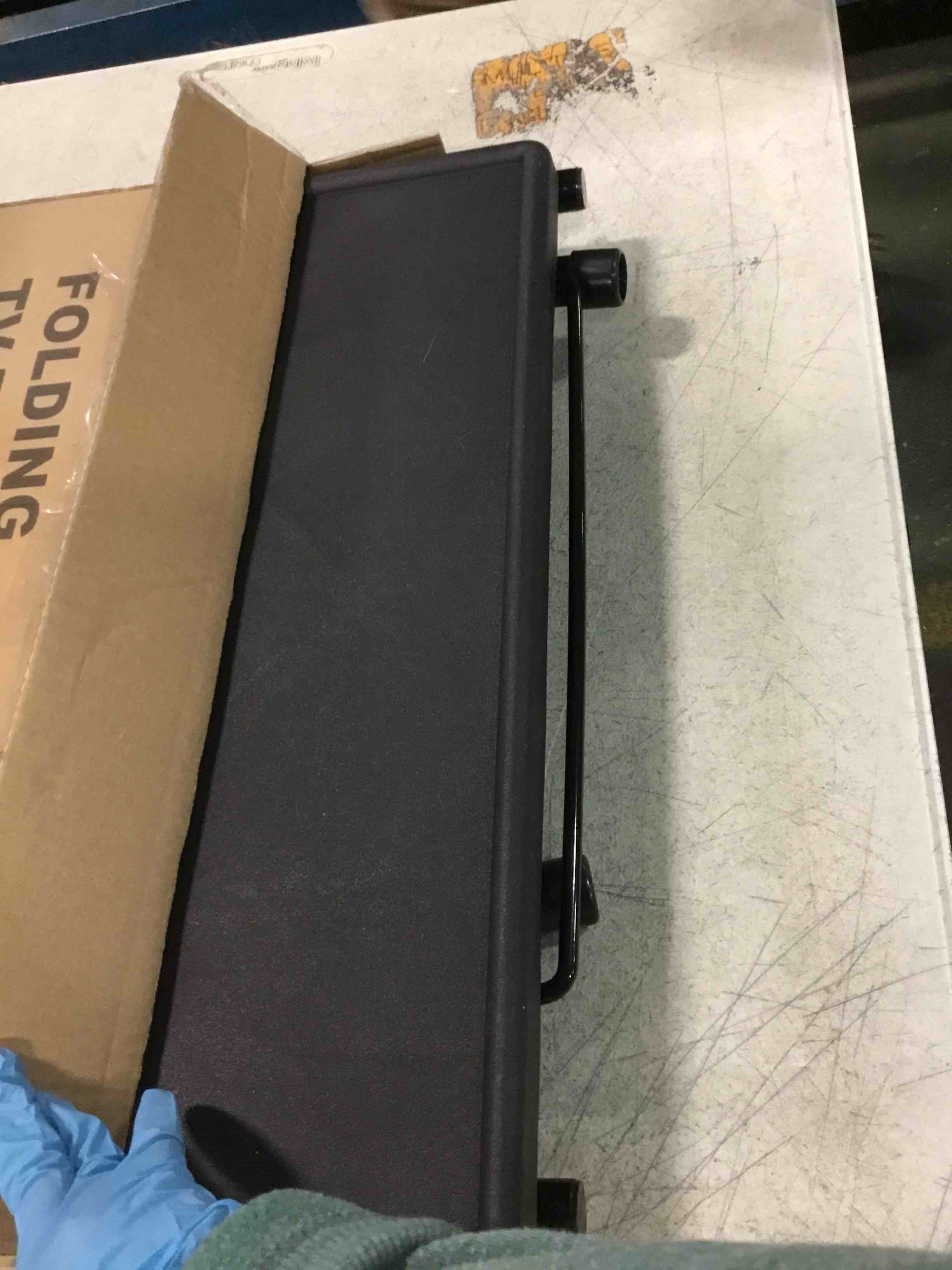 https://s3.amazonaws.com/lotting-images-prod/bidfta/YEL5945723_1709813733127.jpeg