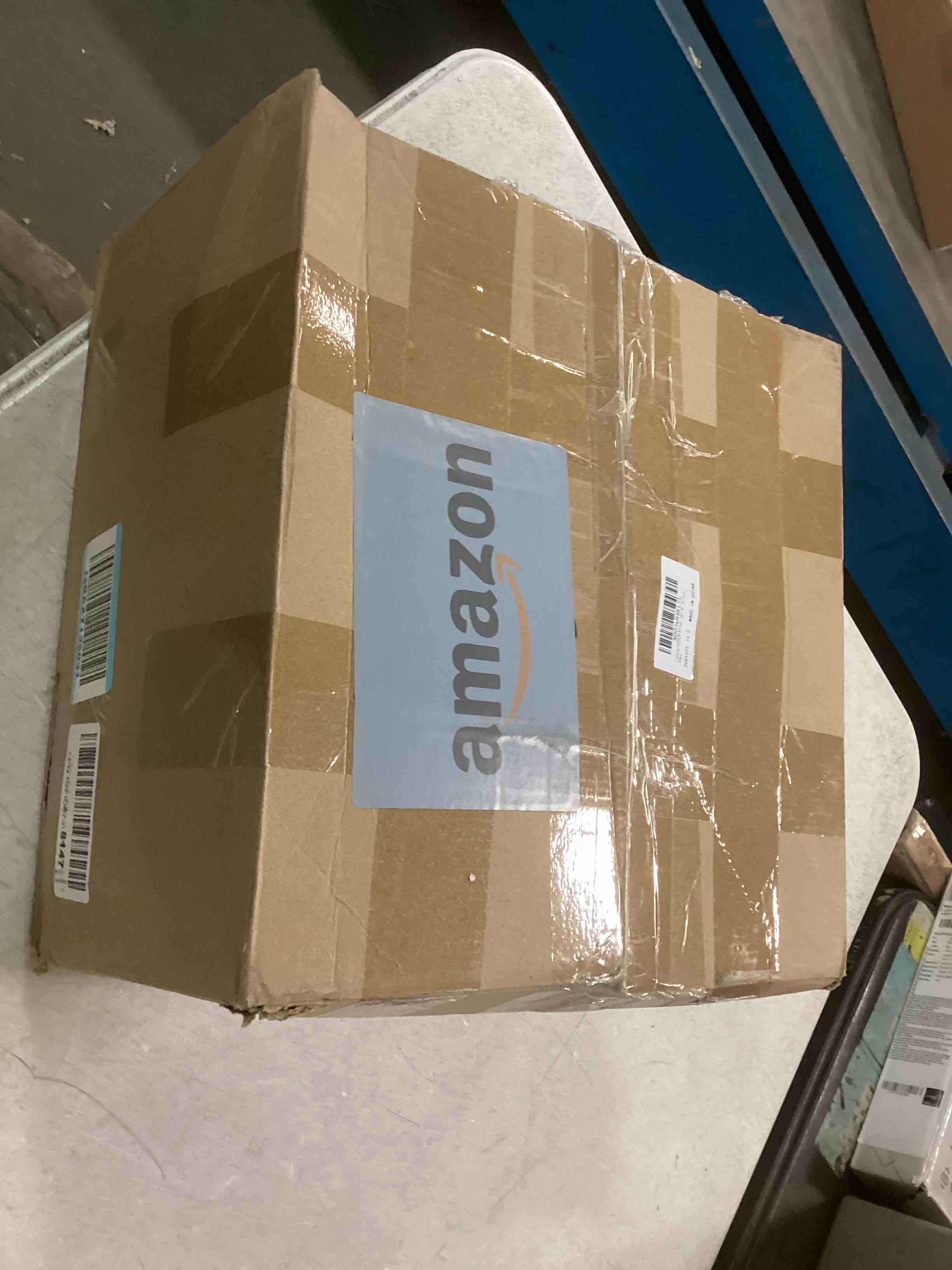 https://s3.amazonaws.com/lotting-images-prod/bidfta/YEL5947031_1709405323244.jpeg