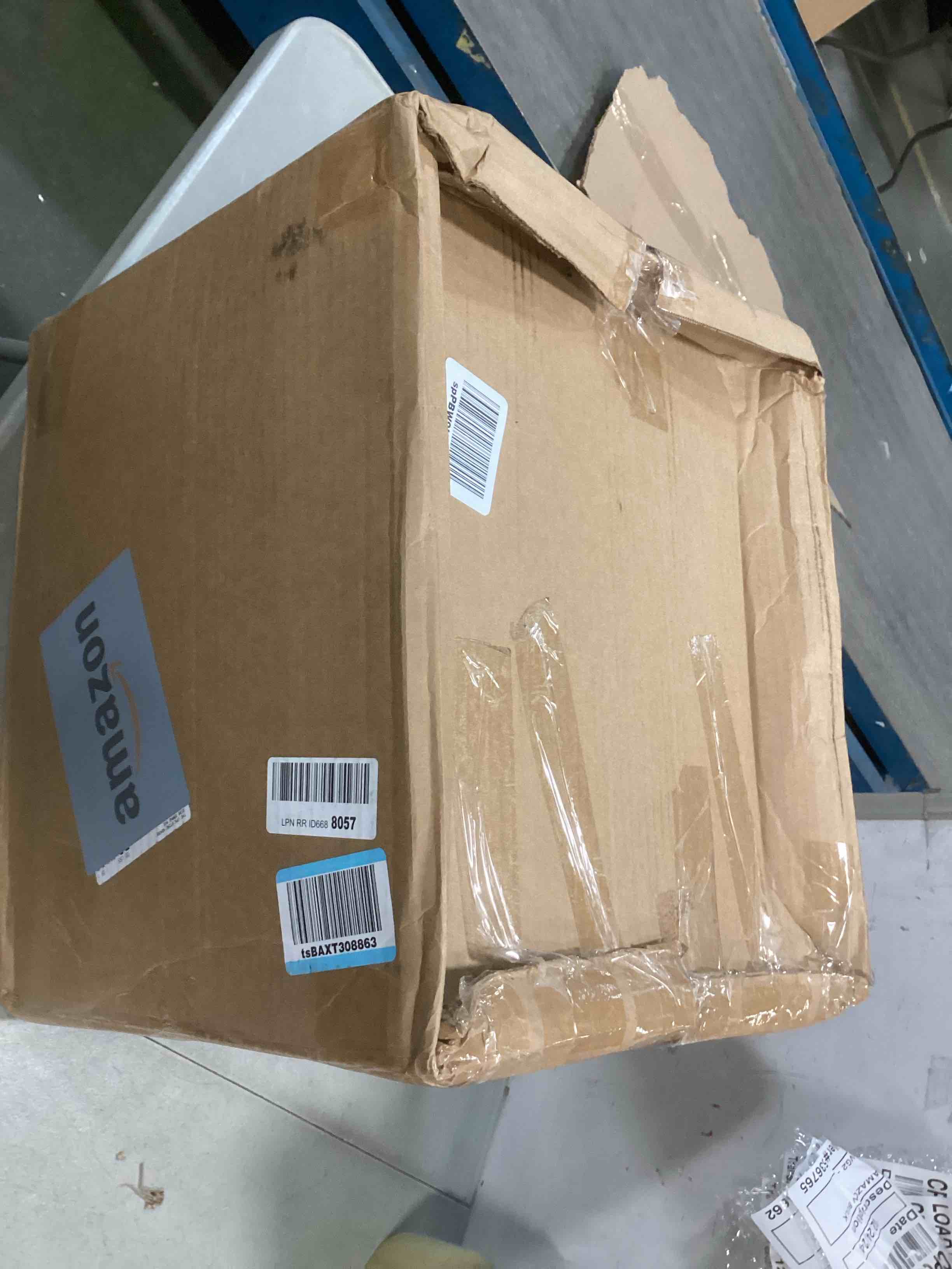 https://s3.amazonaws.com/lotting-images-prod/bidfta/YEL5947150_1709473659371.jpeg