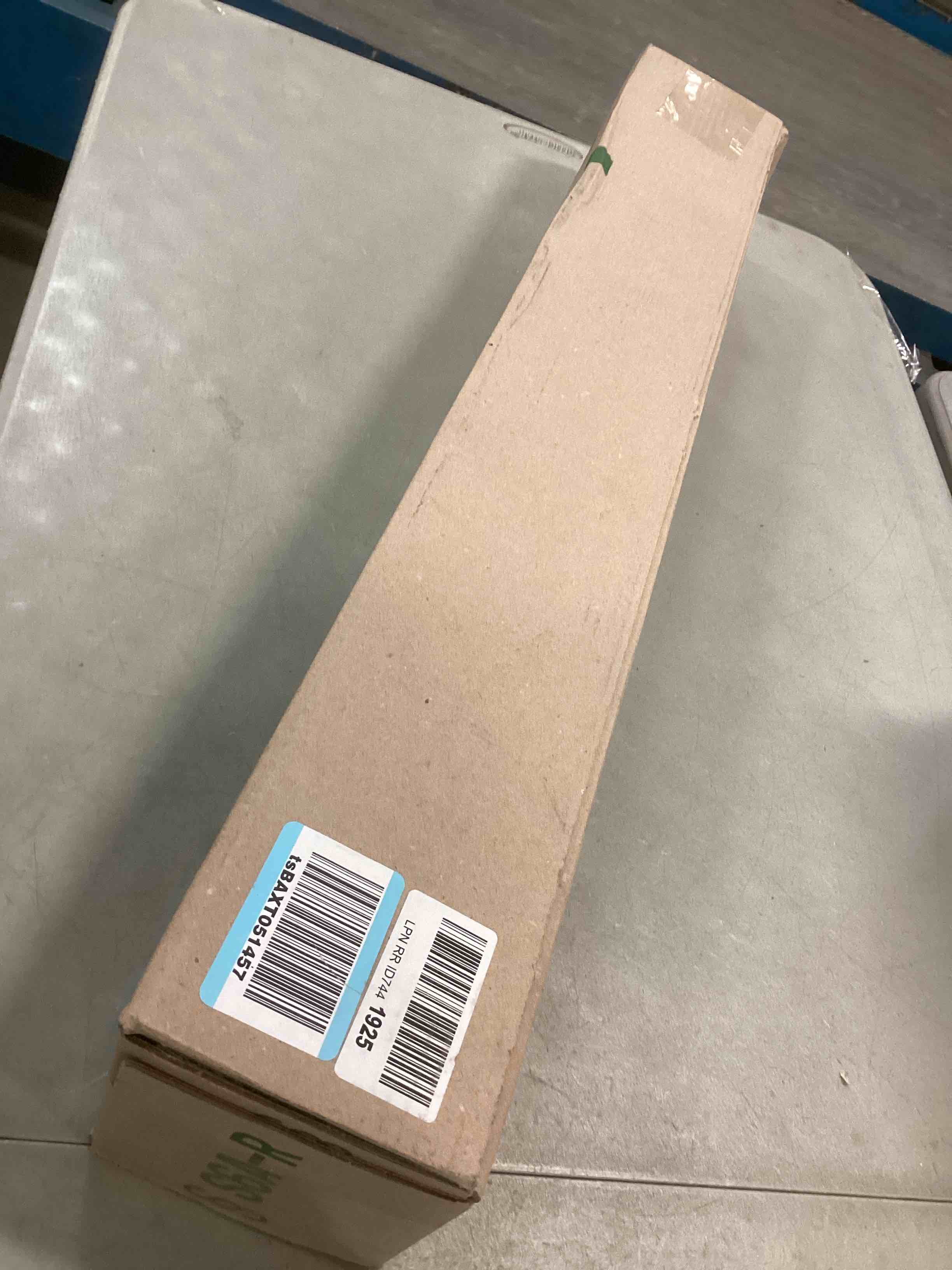 https://s3.amazonaws.com/lotting-images-prod/bidfta/YEL5947282_1709487816695.jpeg