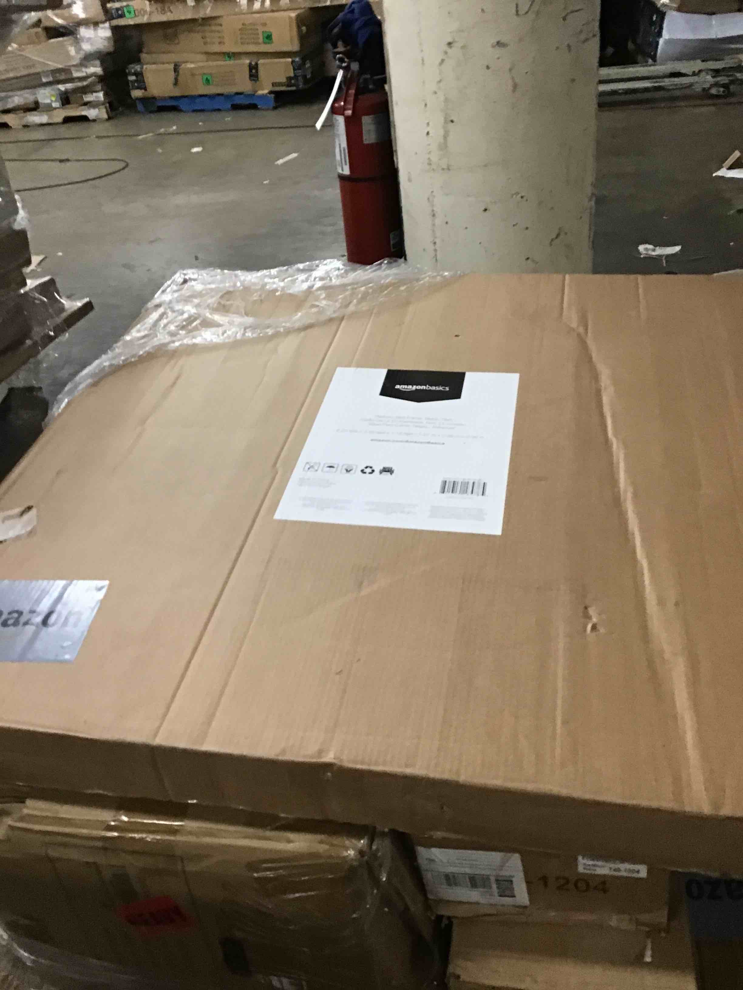 https://s3.amazonaws.com/lotting-images-prod/bidfta/YEL5948812_1723820223960.jpeg