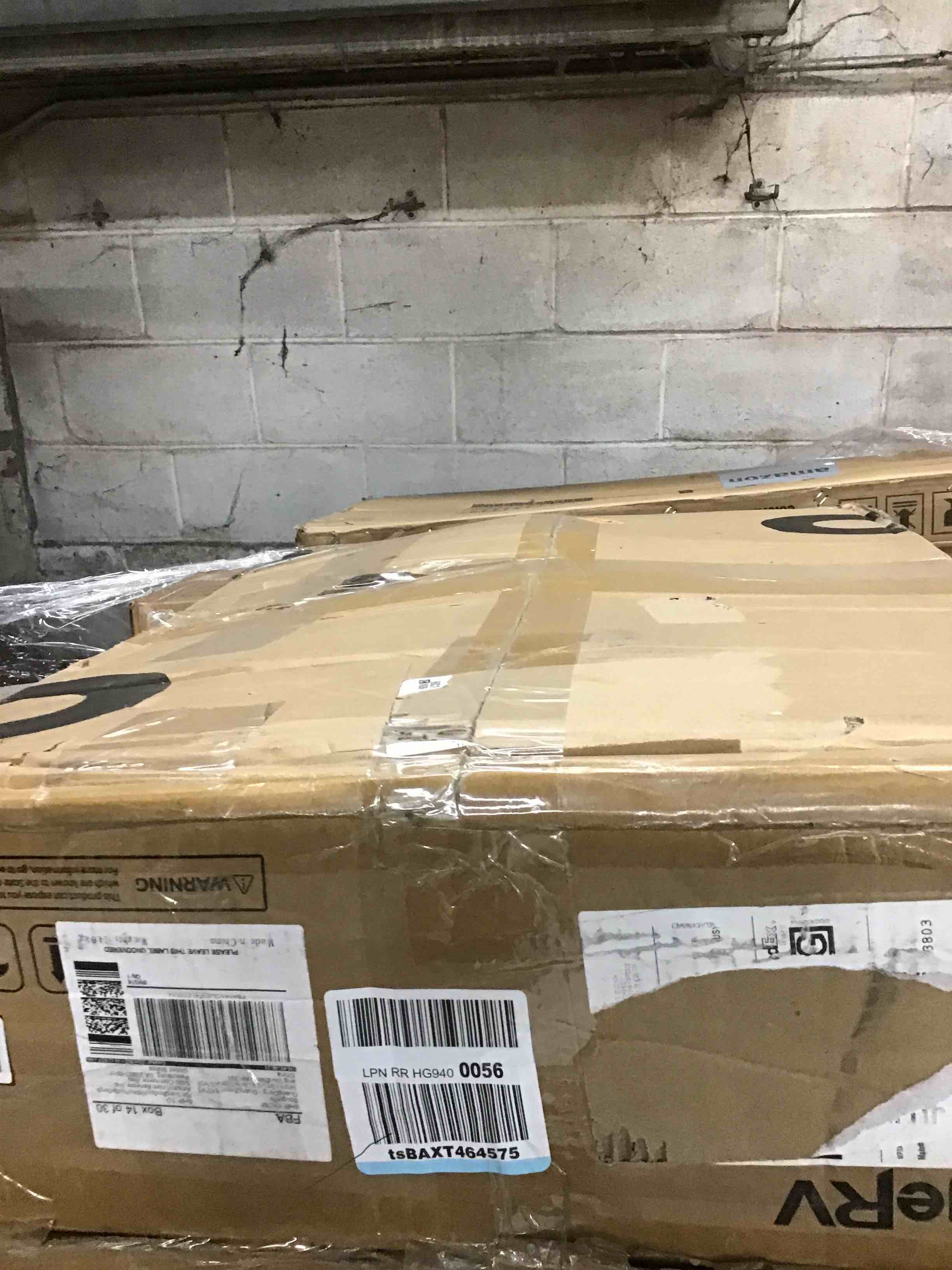 BougeRV Lockable Hitch Mount Bike Rack Platform 2Bike Carrier for SUV