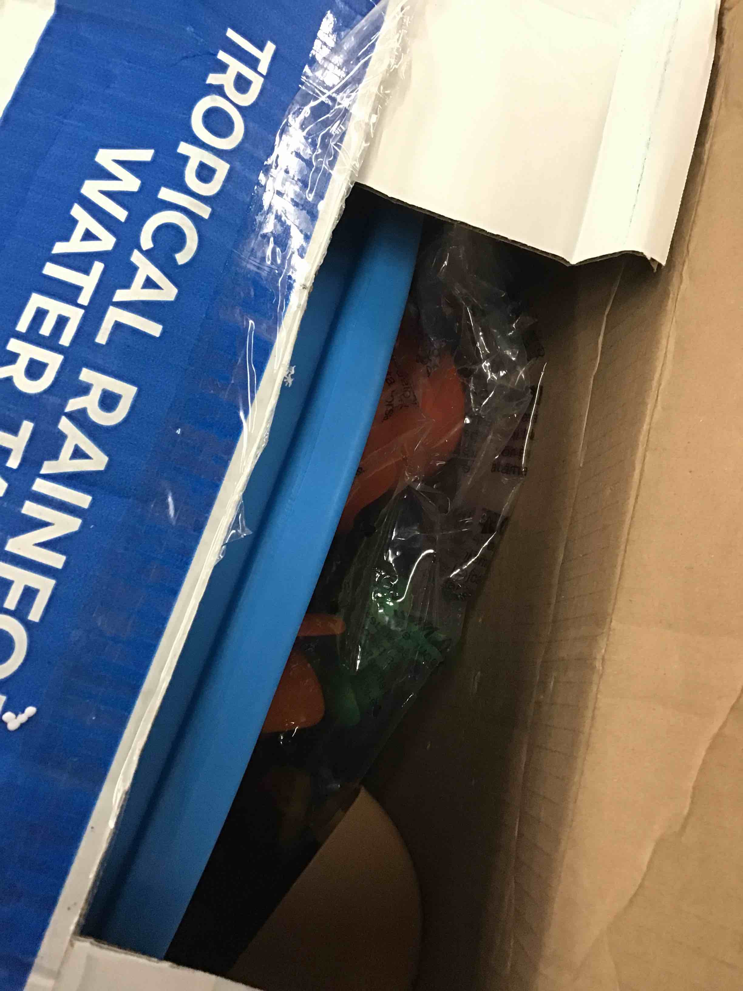 https://s3.amazonaws.com/lotting-images-prod/bidfta/YEL5950053_1714757901722.jpeg