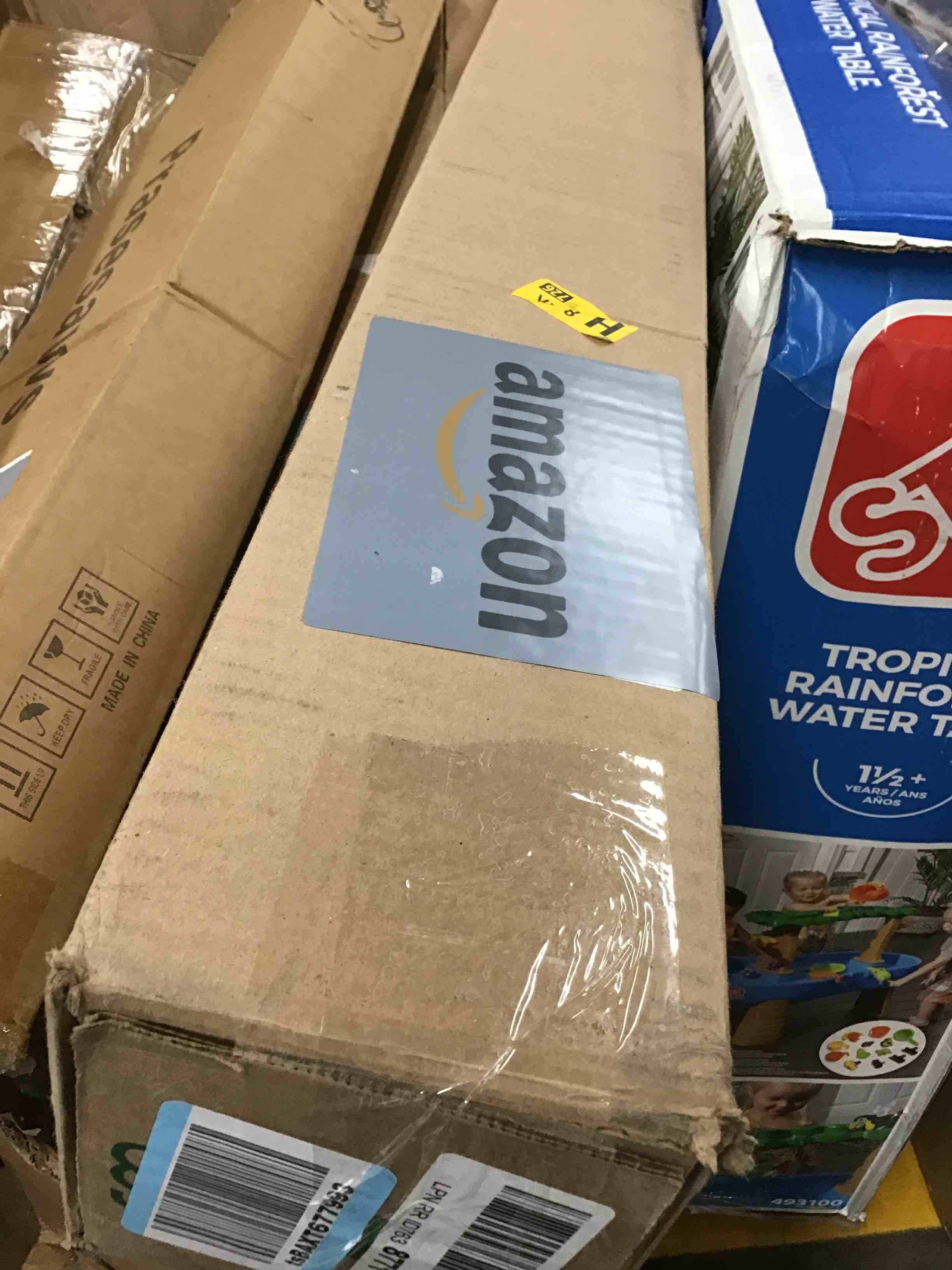 https://s3.amazonaws.com/lotting-images-prod/bidfta/YEL5950054_1714758066352.jpeg