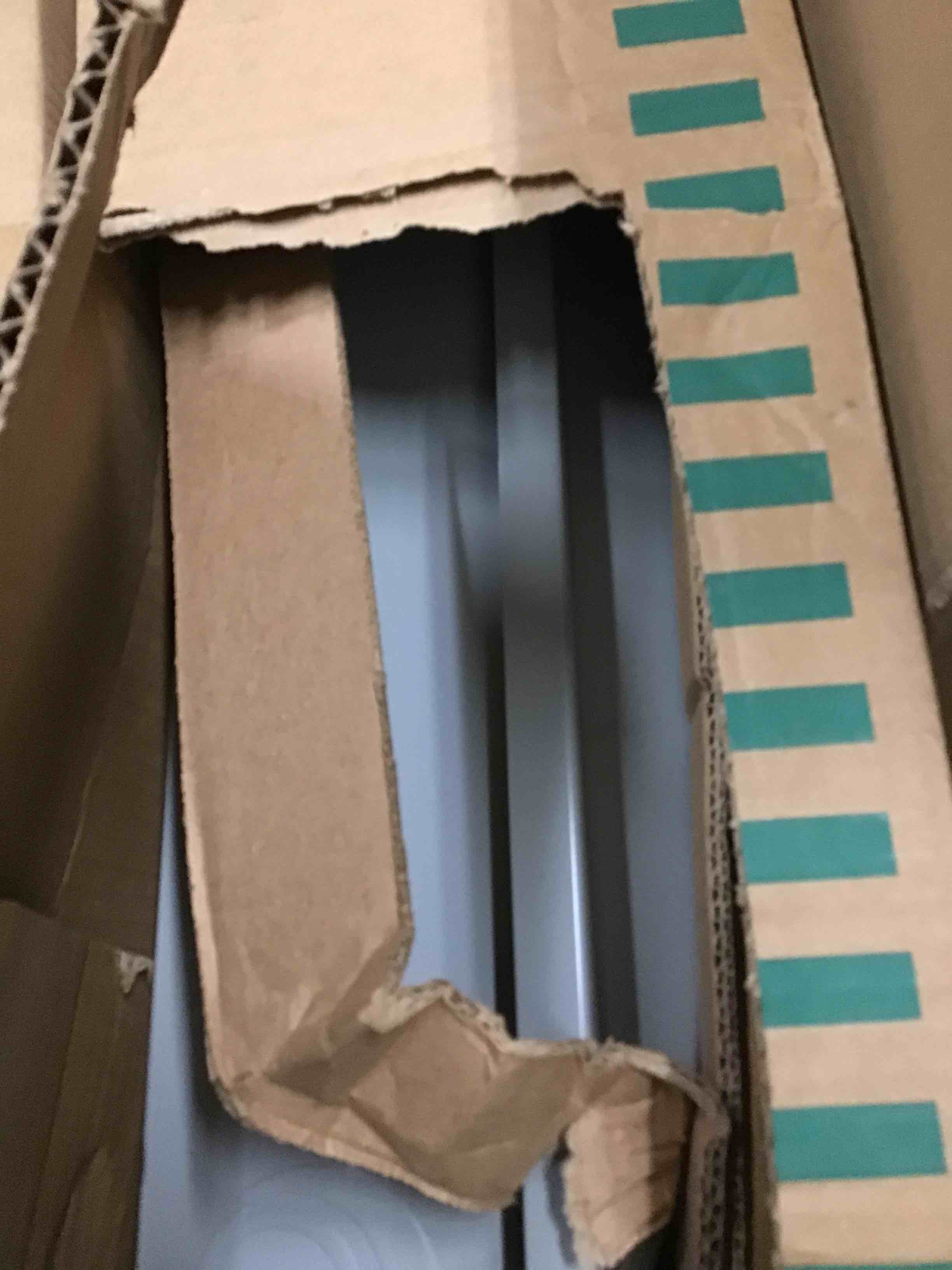 https://s3.amazonaws.com/lotting-images-prod/bidfta/YEL5950843_1716571505588.jpeg