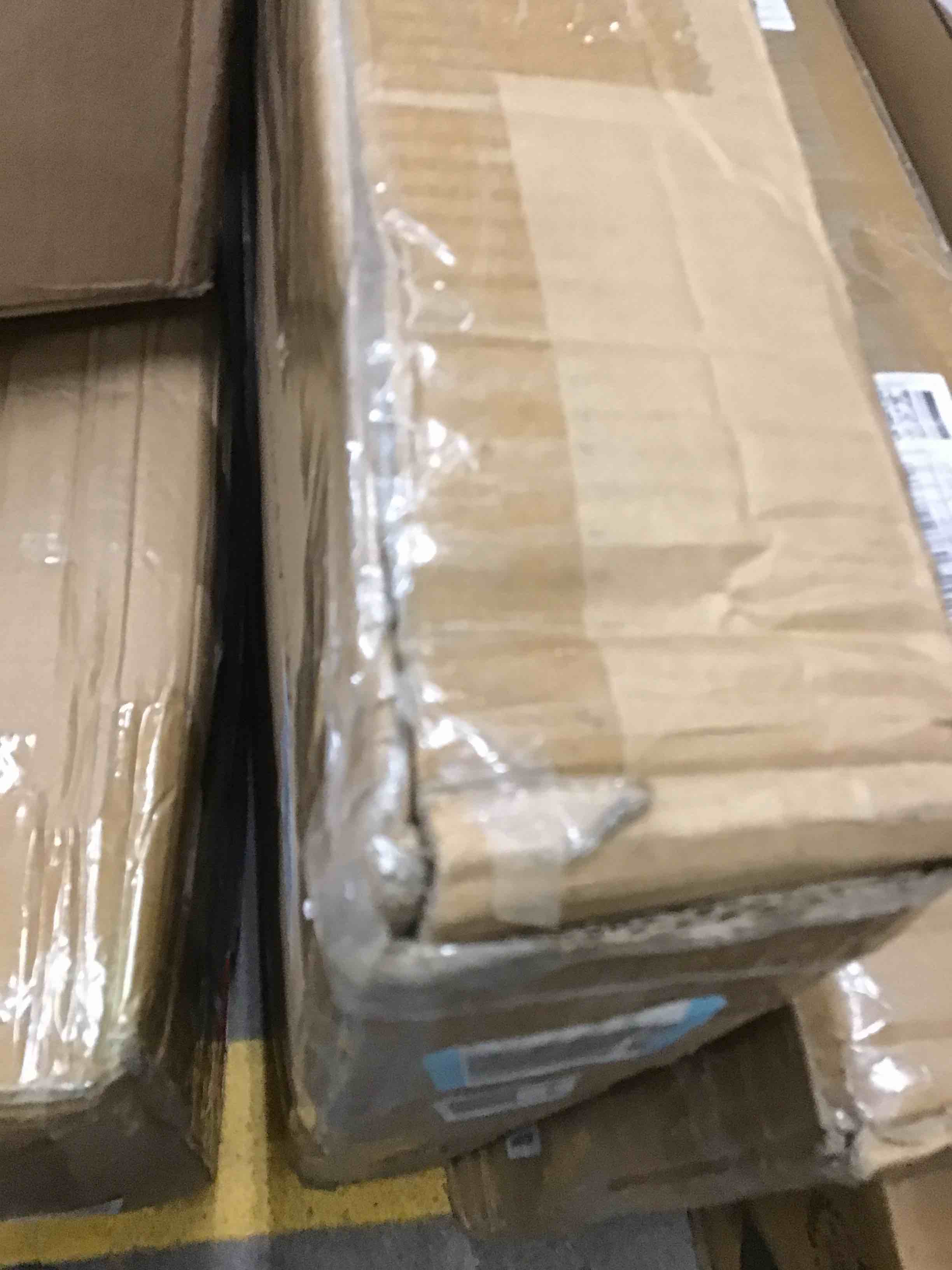 https://s3.amazonaws.com/lotting-images-prod/bidfta/YEL5950856_1716575907101.jpeg