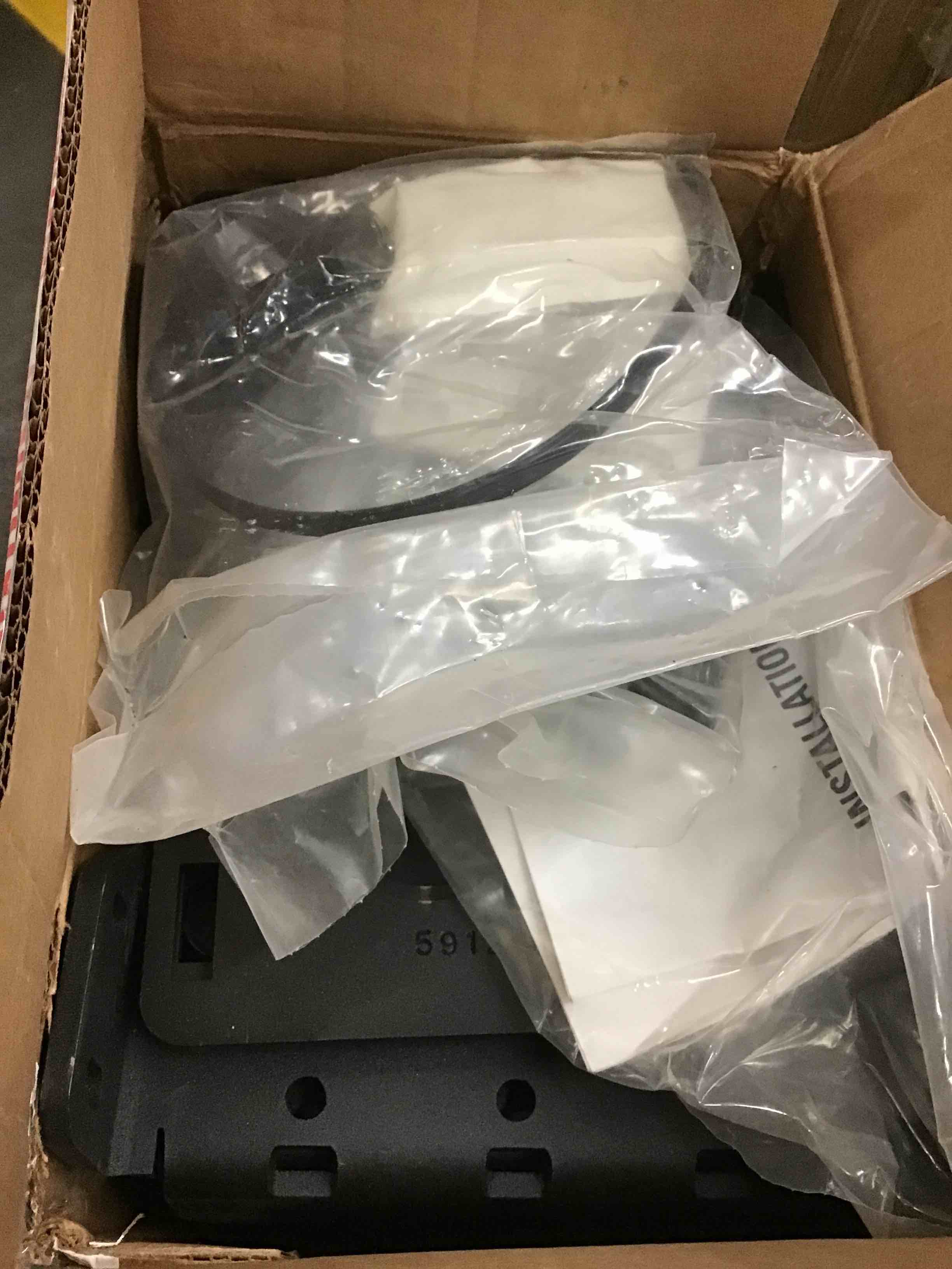 https://s3.amazonaws.com/lotting-images-prod/bidfta/YEL5951840_1710878043330.jpeg