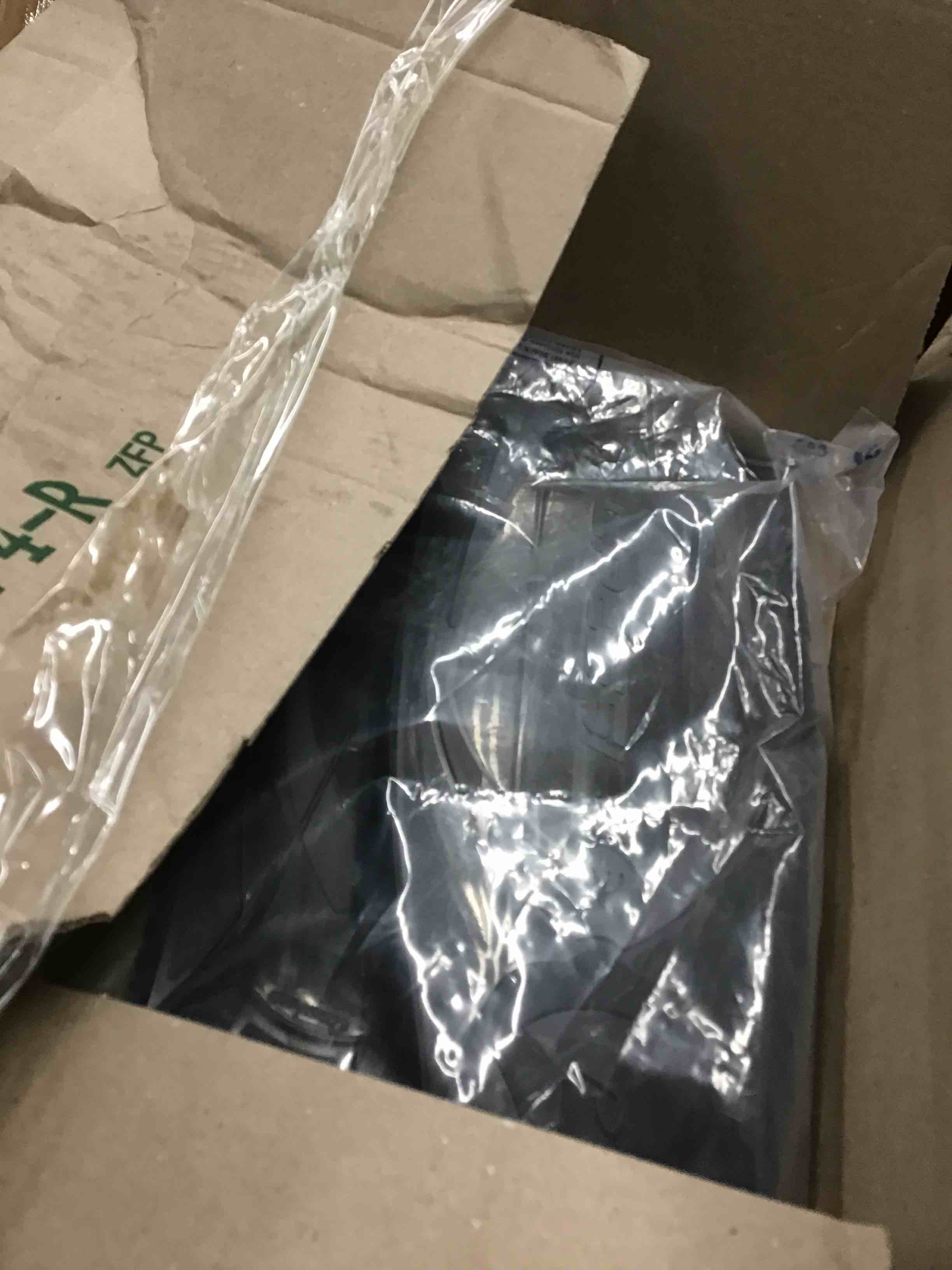 https://s3.amazonaws.com/lotting-images-prod/bidfta/YEL5952935_1712851153792.jpeg
