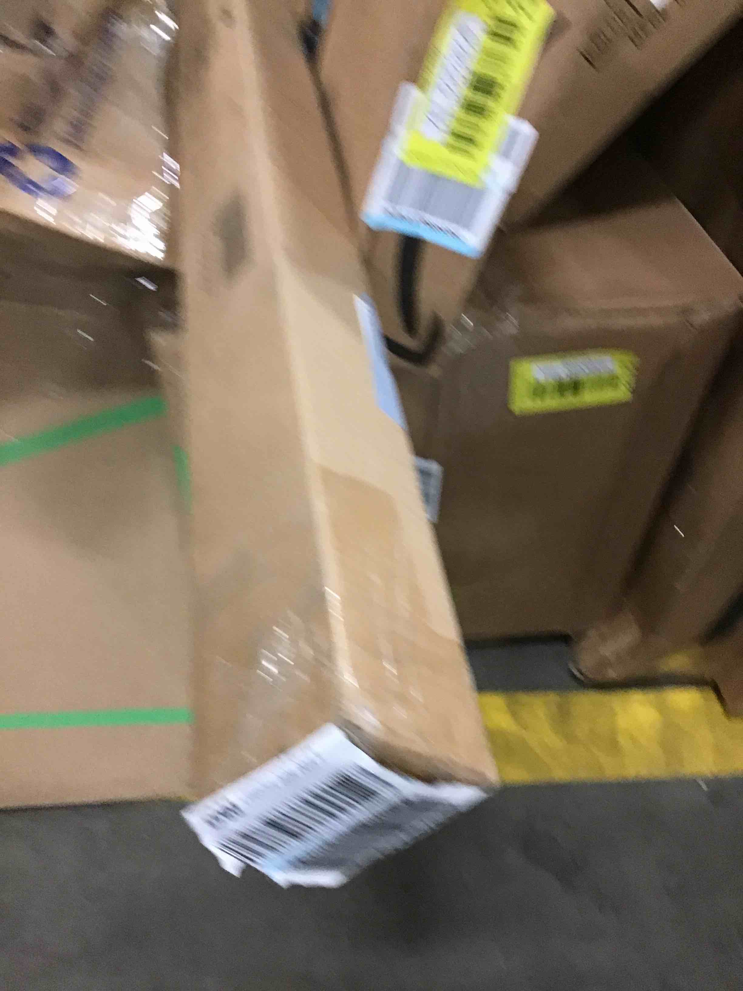 https://s3.amazonaws.com/lotting-images-prod/bidfta/YEL5953807_1715784854609.jpeg