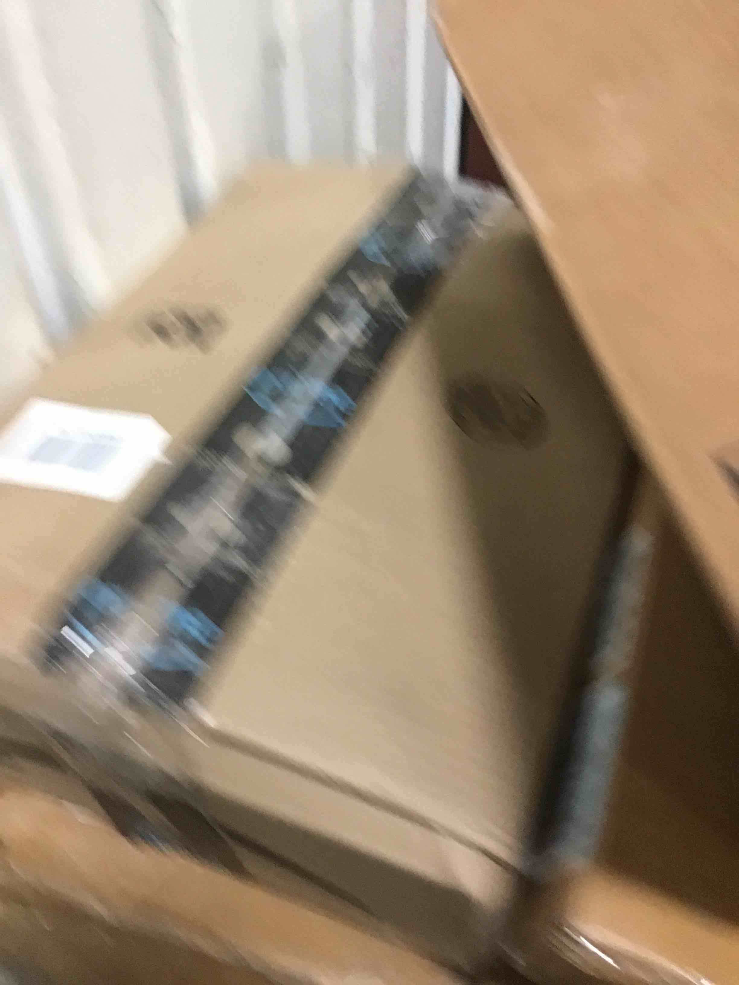 https://s3.amazonaws.com/lotting-images-prod/bidfta/YEL5953954_1709144501586.jpeg