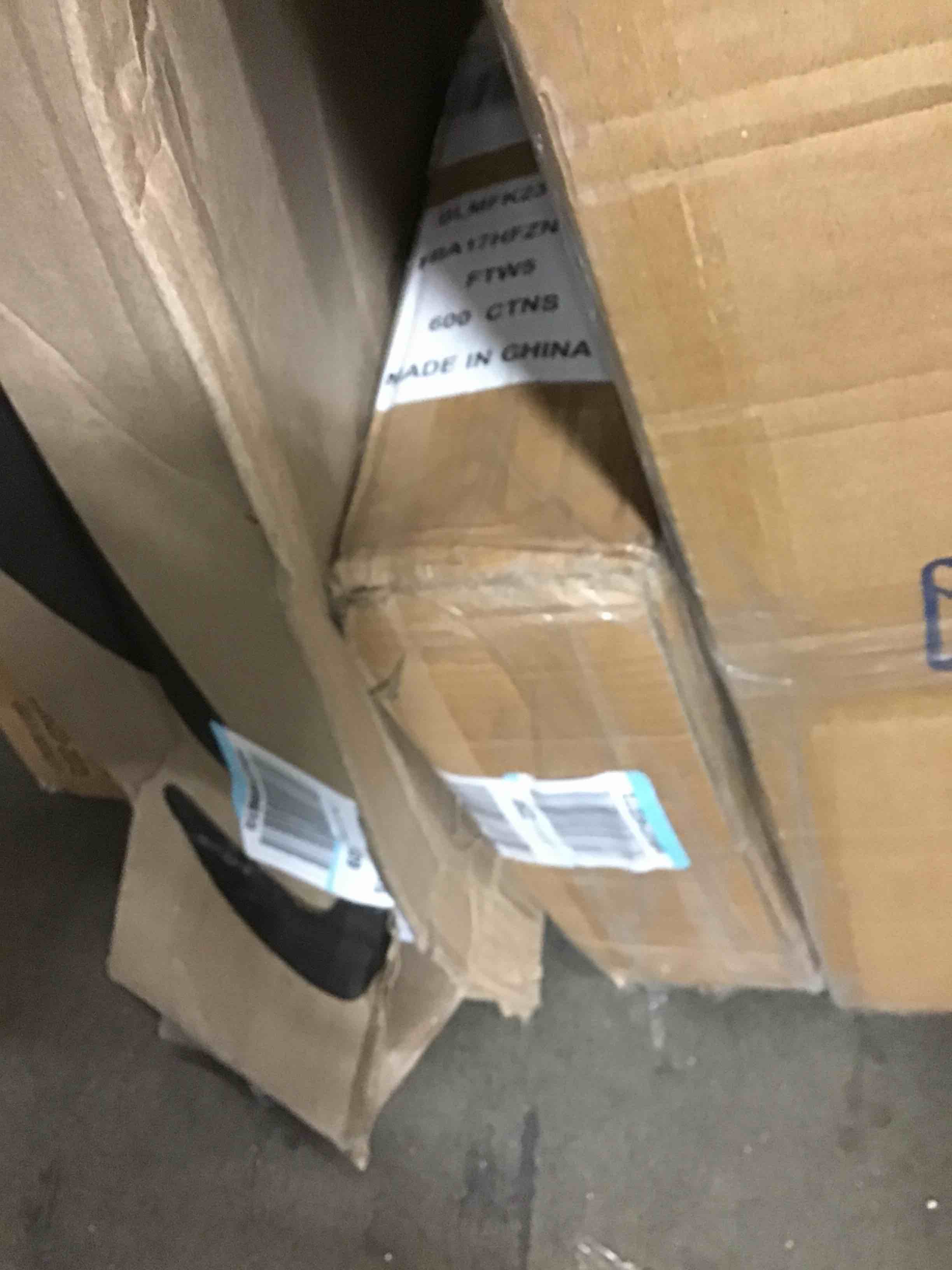 https://s3.amazonaws.com/lotting-images-prod/bidfta/YEL5954054_1709570568037.jpeg