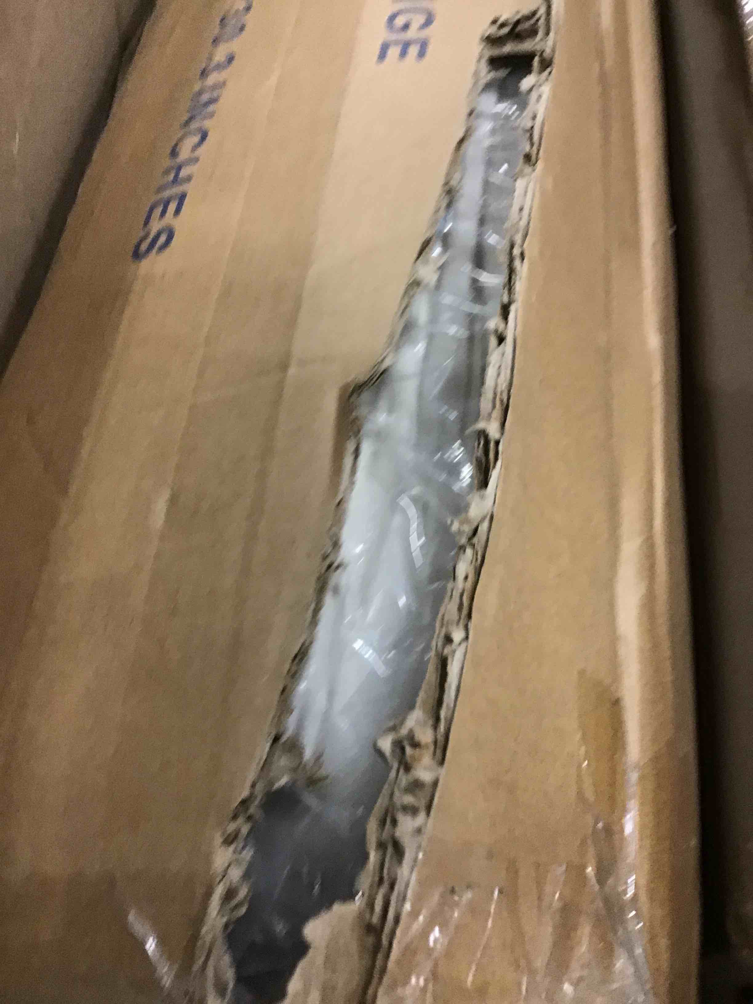 https://s3.amazonaws.com/lotting-images-prod/bidfta/YEL5954055_1709570658407.jpeg