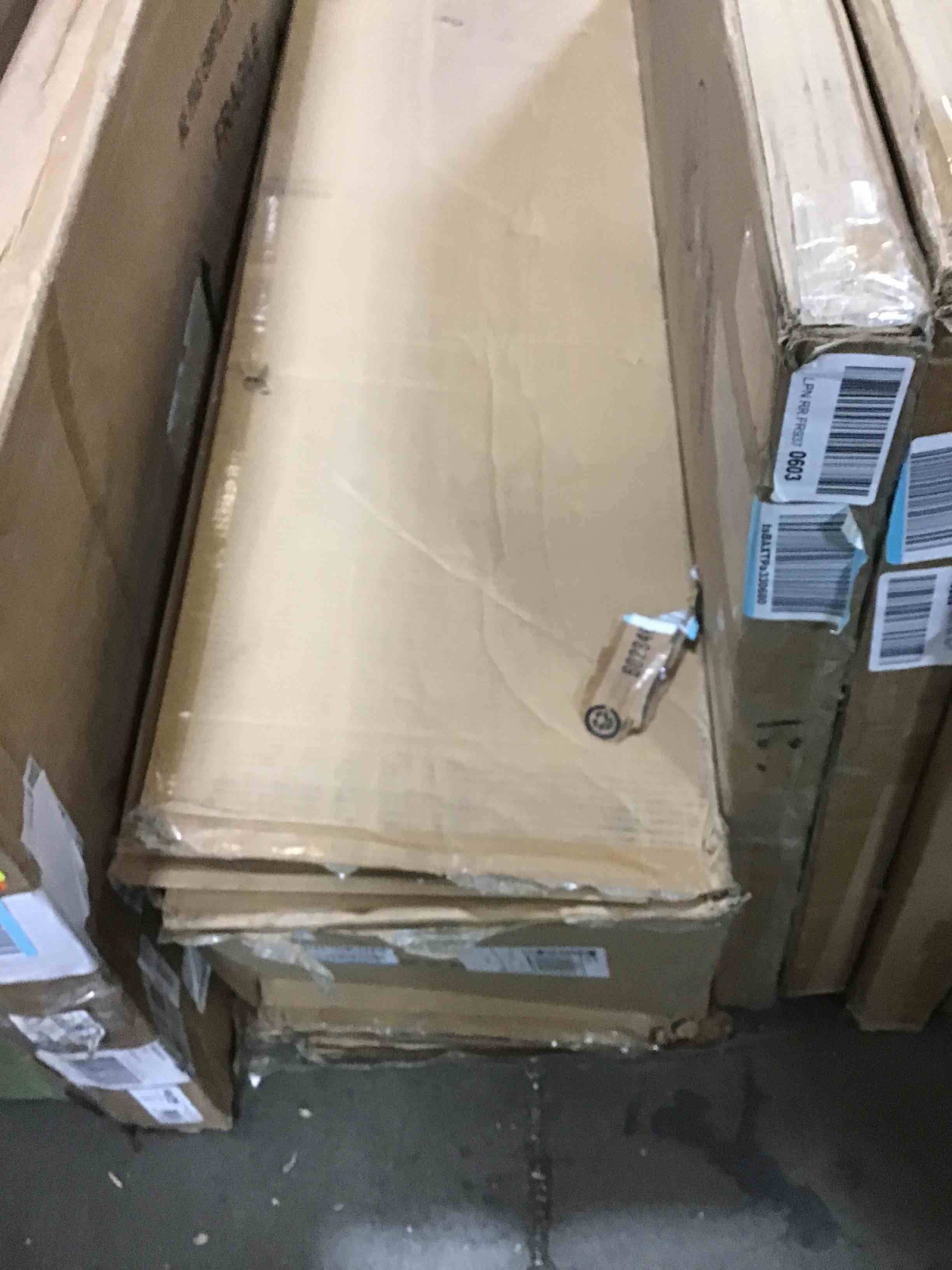 https://s3.amazonaws.com/lotting-images-prod/bidfta/YEL5954067_1709574520429.jpeg