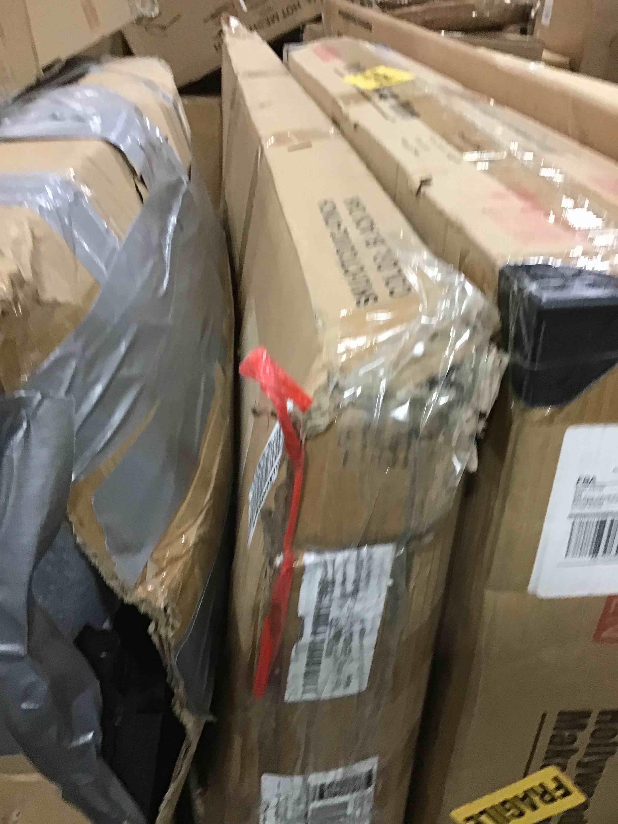 https://s3.amazonaws.com/lotting-images-prod/bidfta/YEL5954075_1709575831845.jpeg