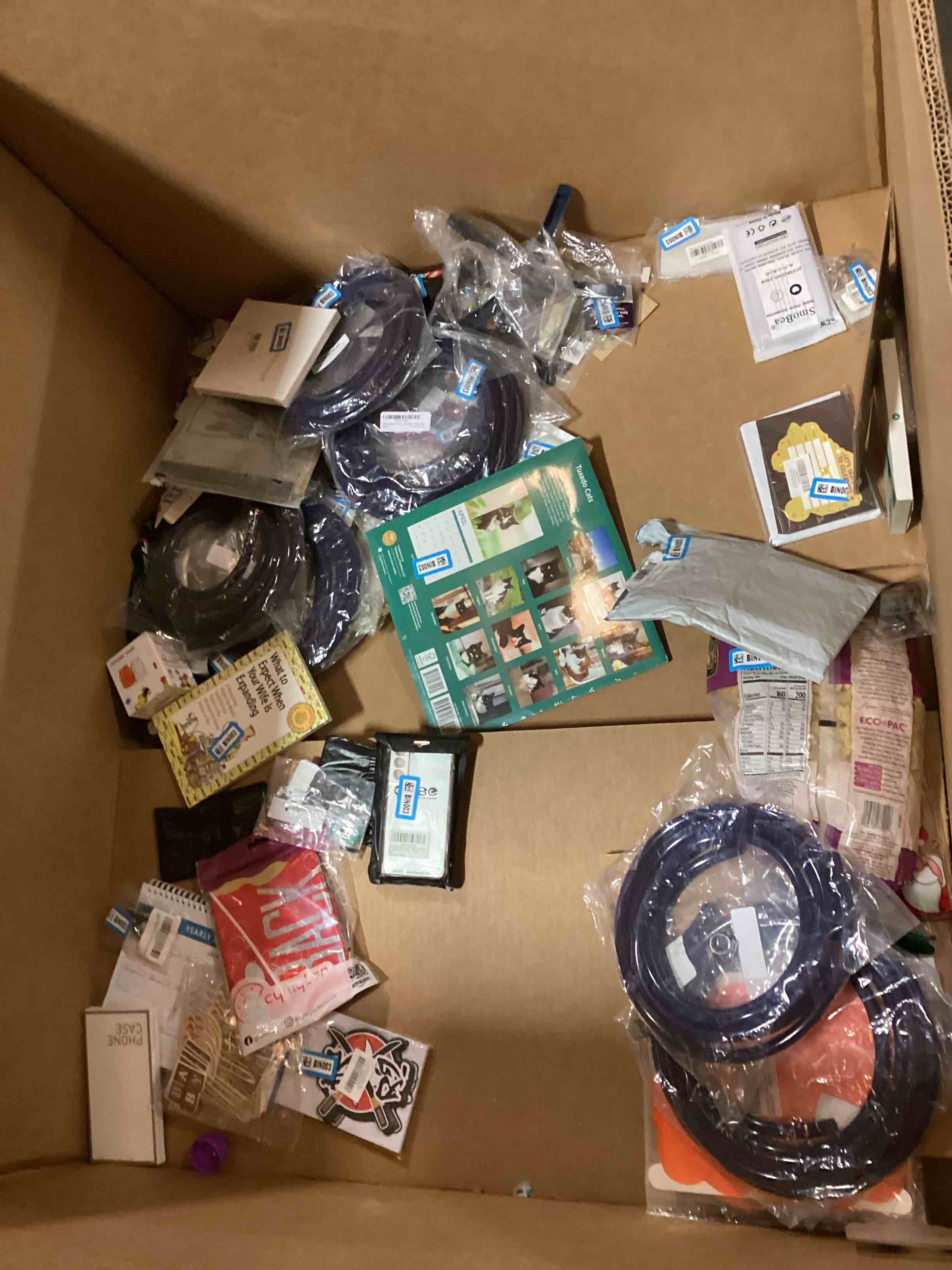 https://s3.amazonaws.com/lotting-images-prod/bidfta/YEL5955622_1715380407718.jpeg