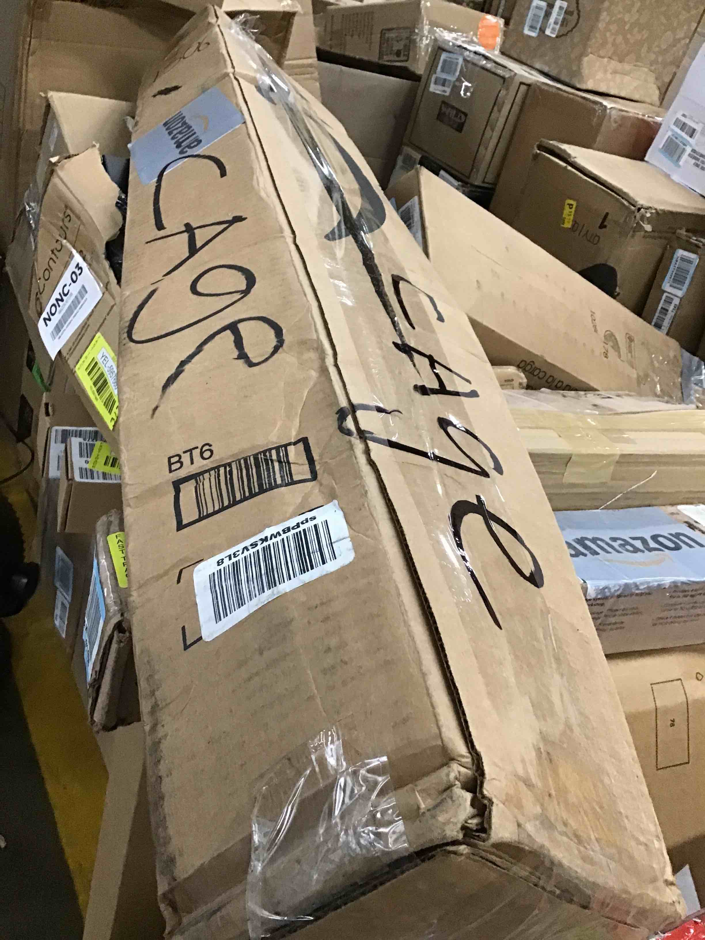 https://s3.amazonaws.com/lotting-images-prod/bidfta/YEL5957672_1717529473776.jpeg