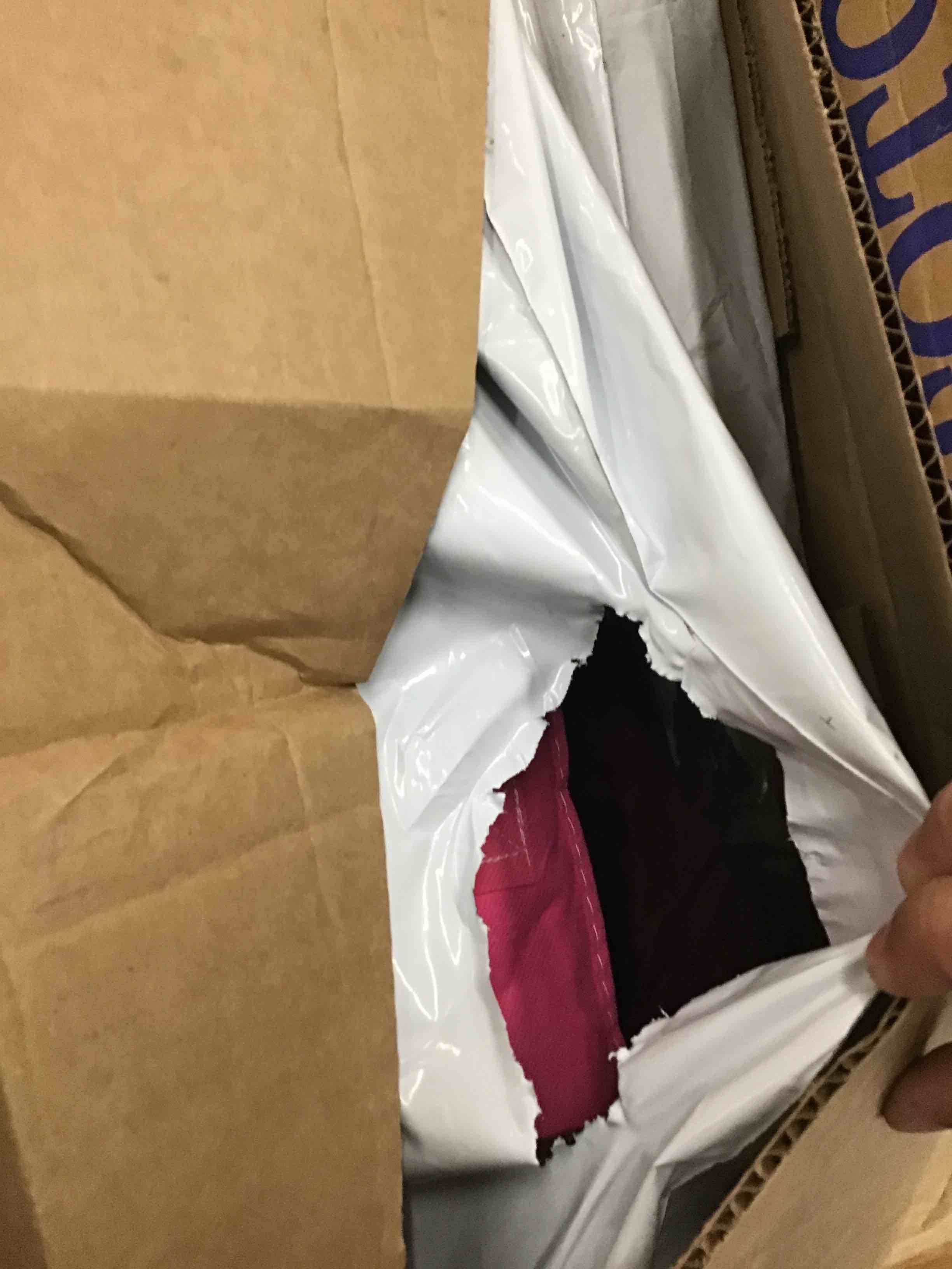 https://s3.amazonaws.com/lotting-images-prod/bidfta/YEL5957678_1717530010924.jpeg