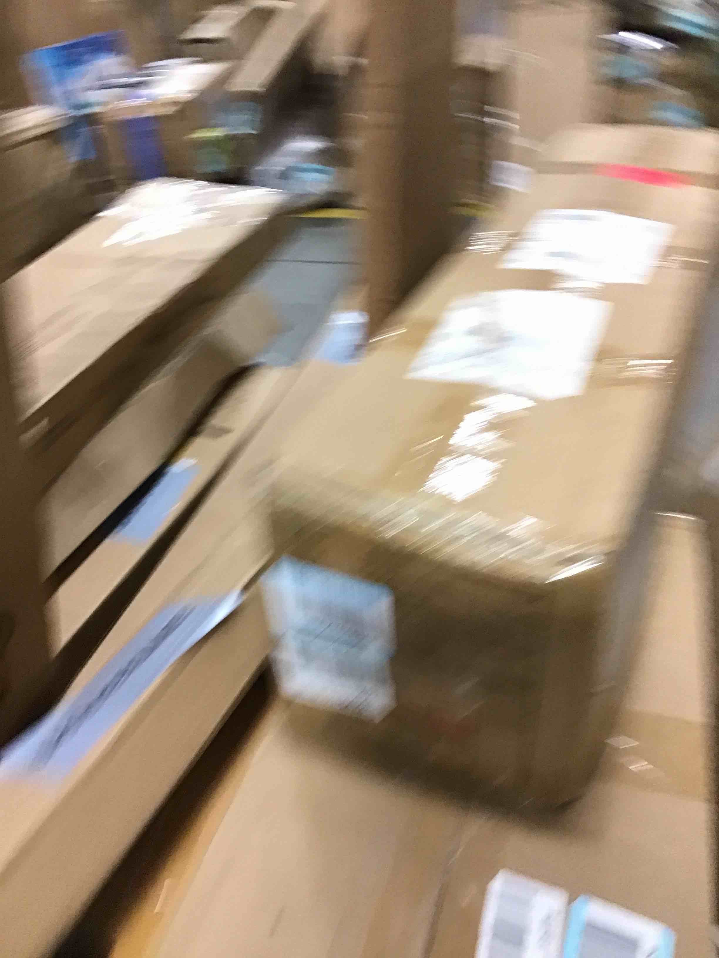 https://s3.amazonaws.com/lotting-images-prod/bidfta/YEL5958107_1718646072405.jpeg