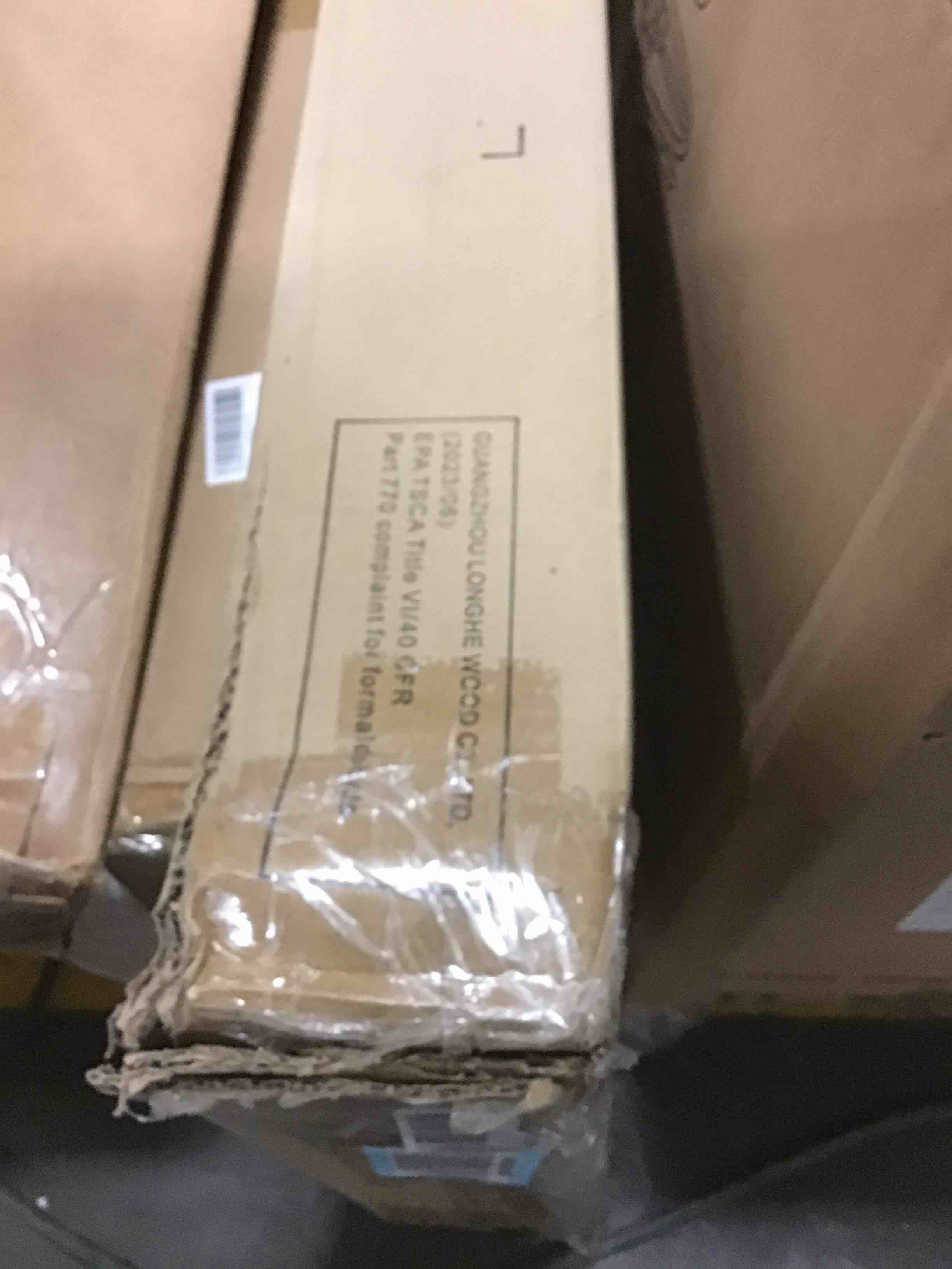 https://s3.amazonaws.com/lotting-images-prod/bidfta/YEL5958110_1718646262546.jpeg