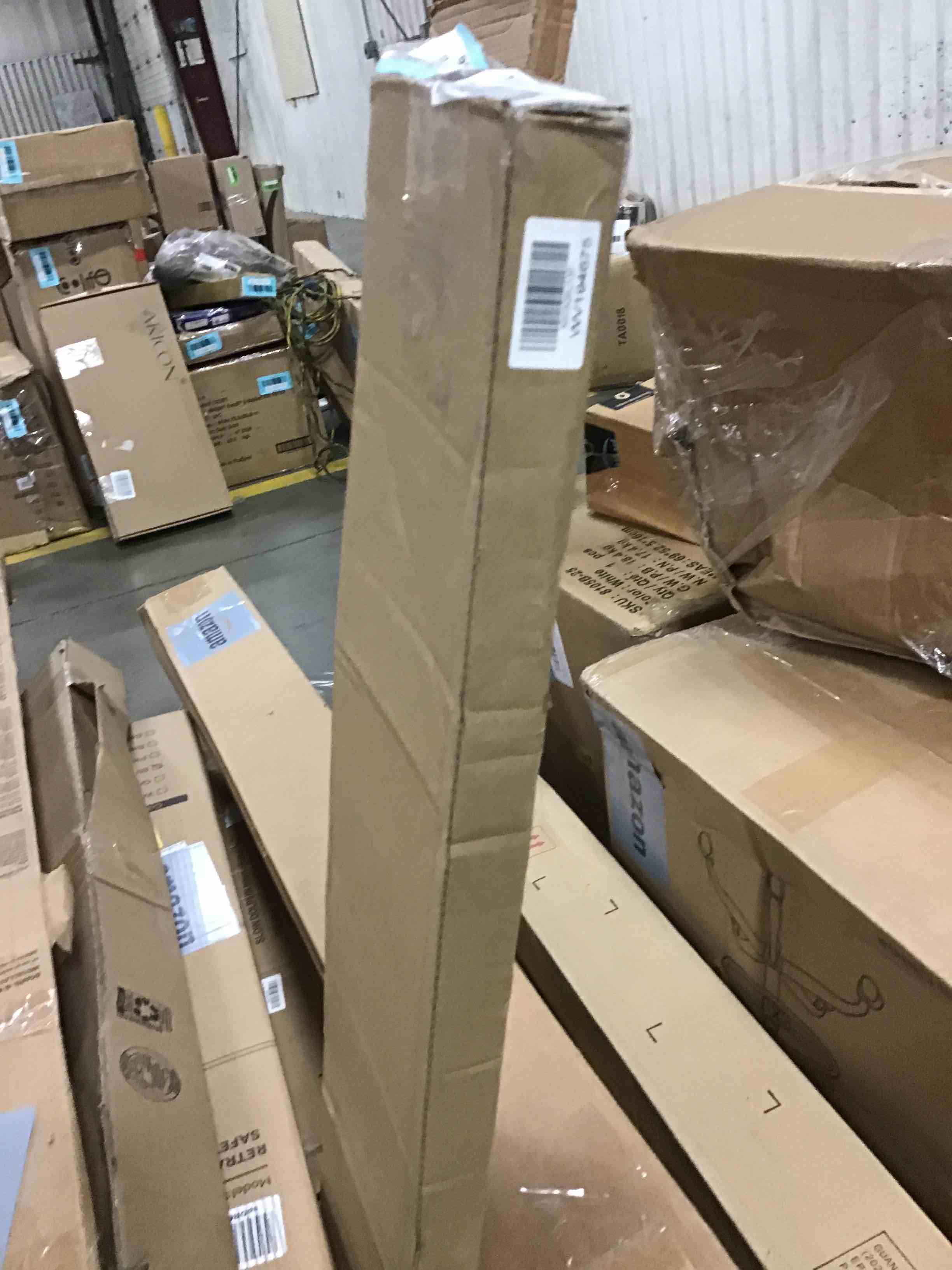 https://s3.amazonaws.com/lotting-images-prod/bidfta/YEL5958113_1718646428862.jpeg