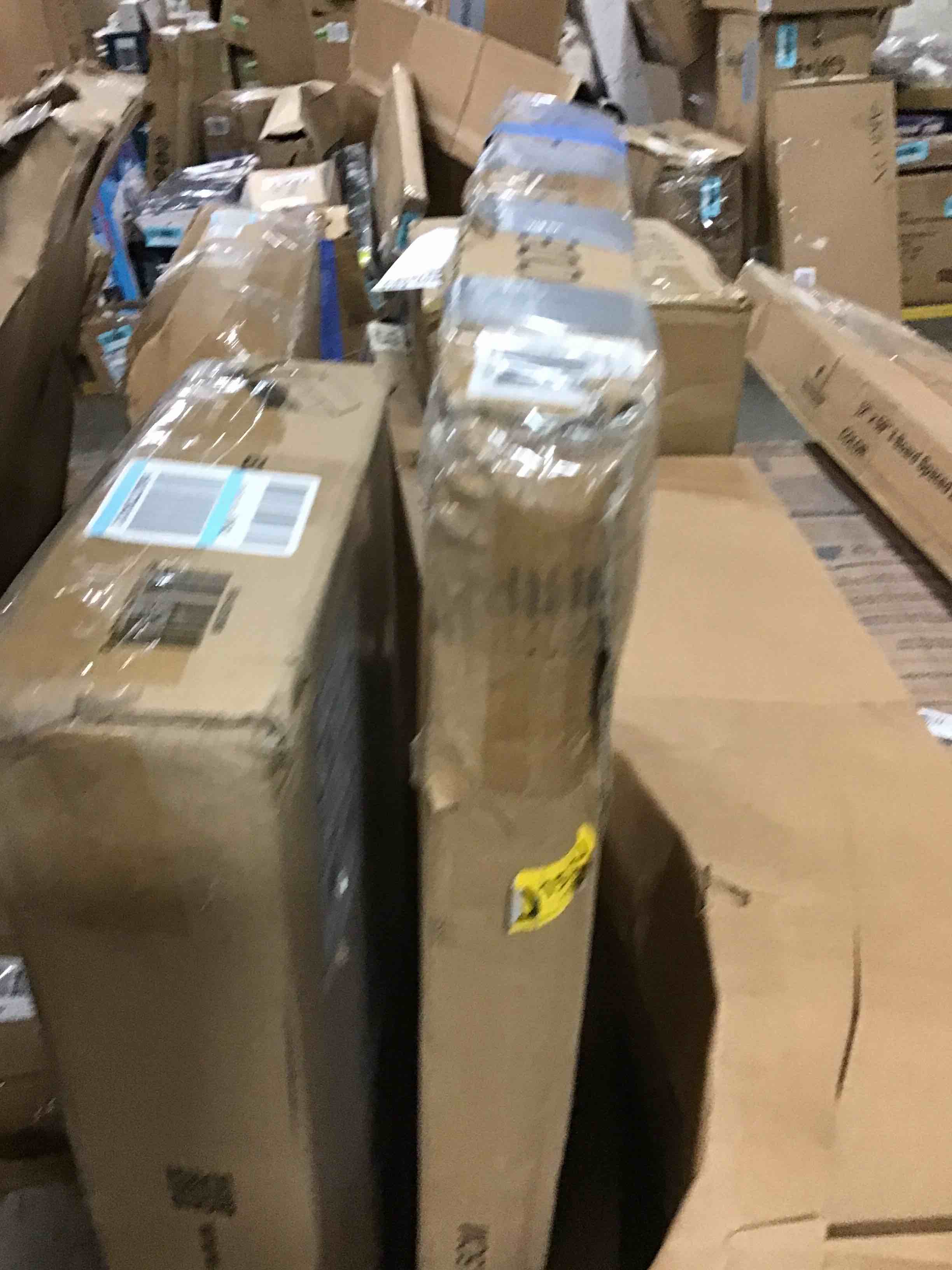 https://s3.amazonaws.com/lotting-images-prod/bidfta/YEL5958116_1718646714821.jpeg