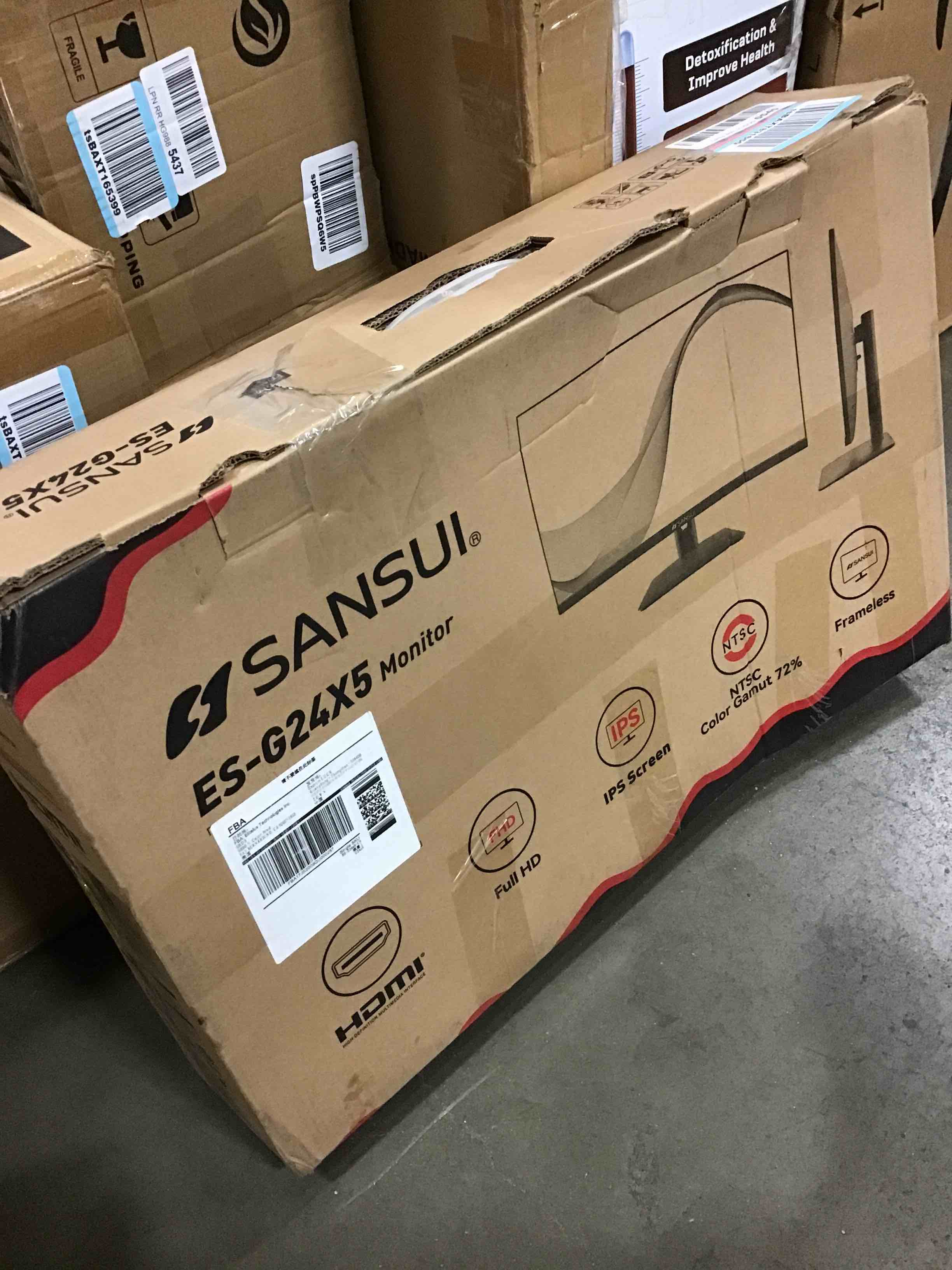 https://s3.amazonaws.com/lotting-images-prod/bidfta/YEL5958813_1715368340626.jpeg